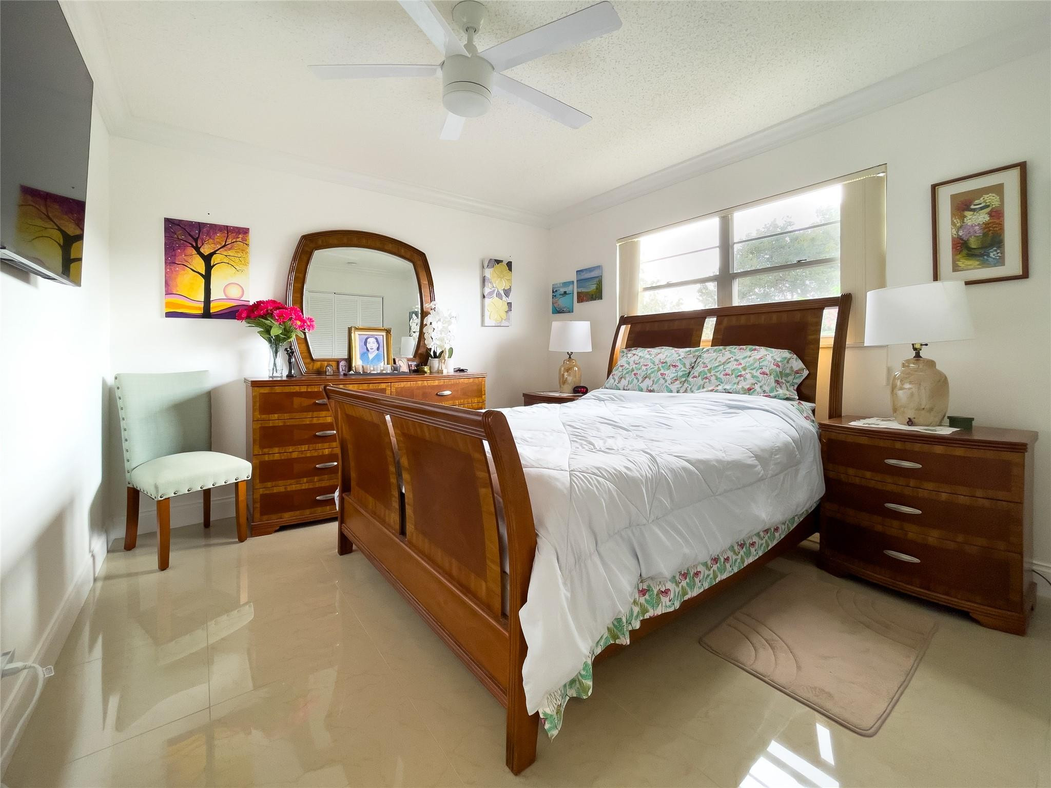 301 Oakridge Q 301