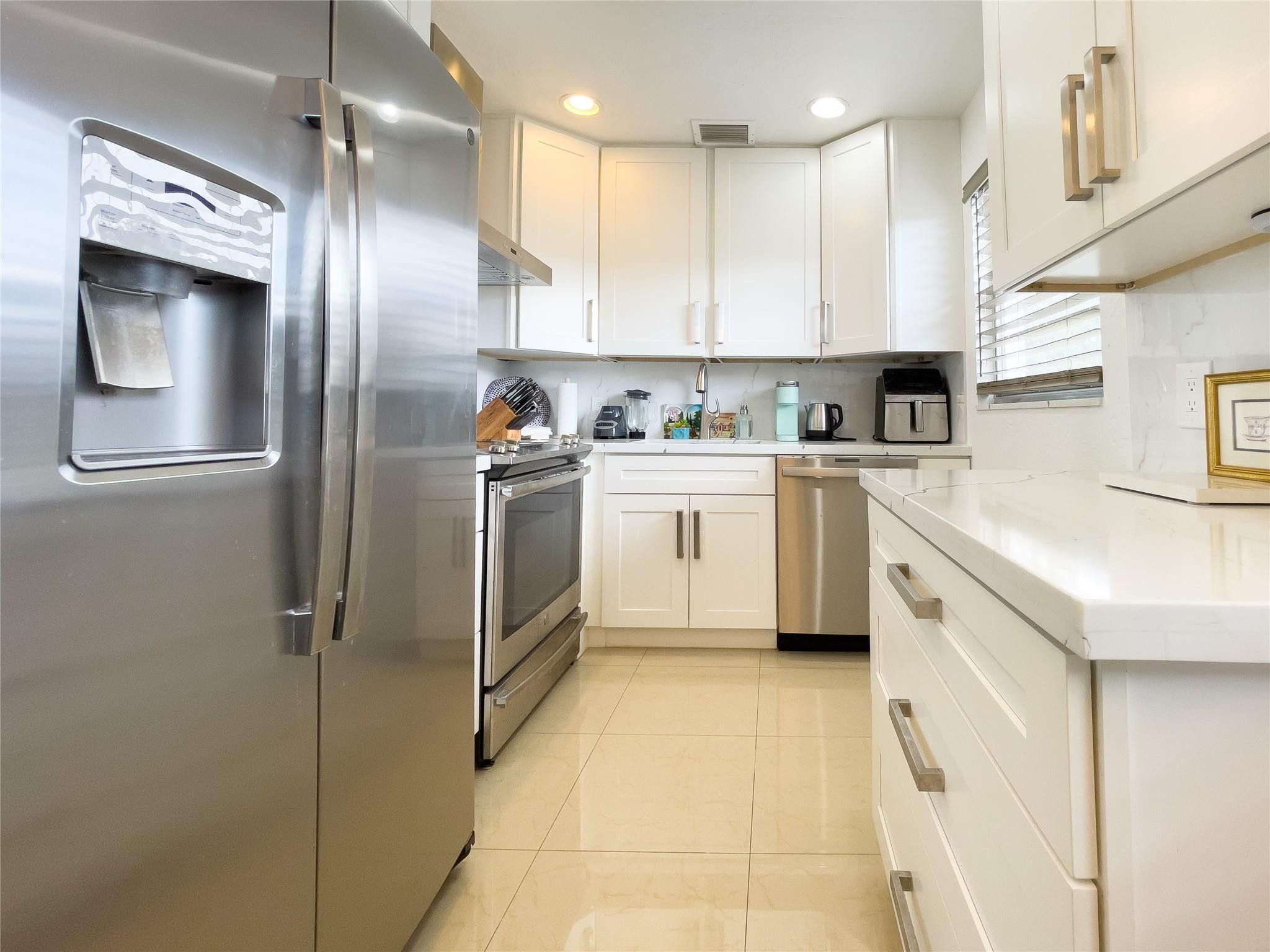 301 Oakridge Q 301