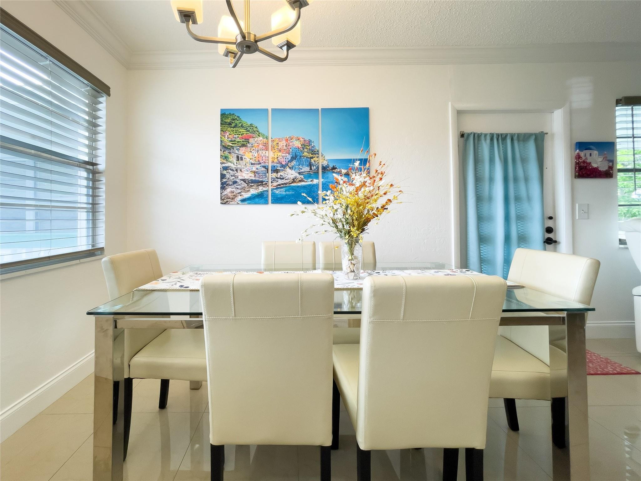 301 Oakridge Q 301