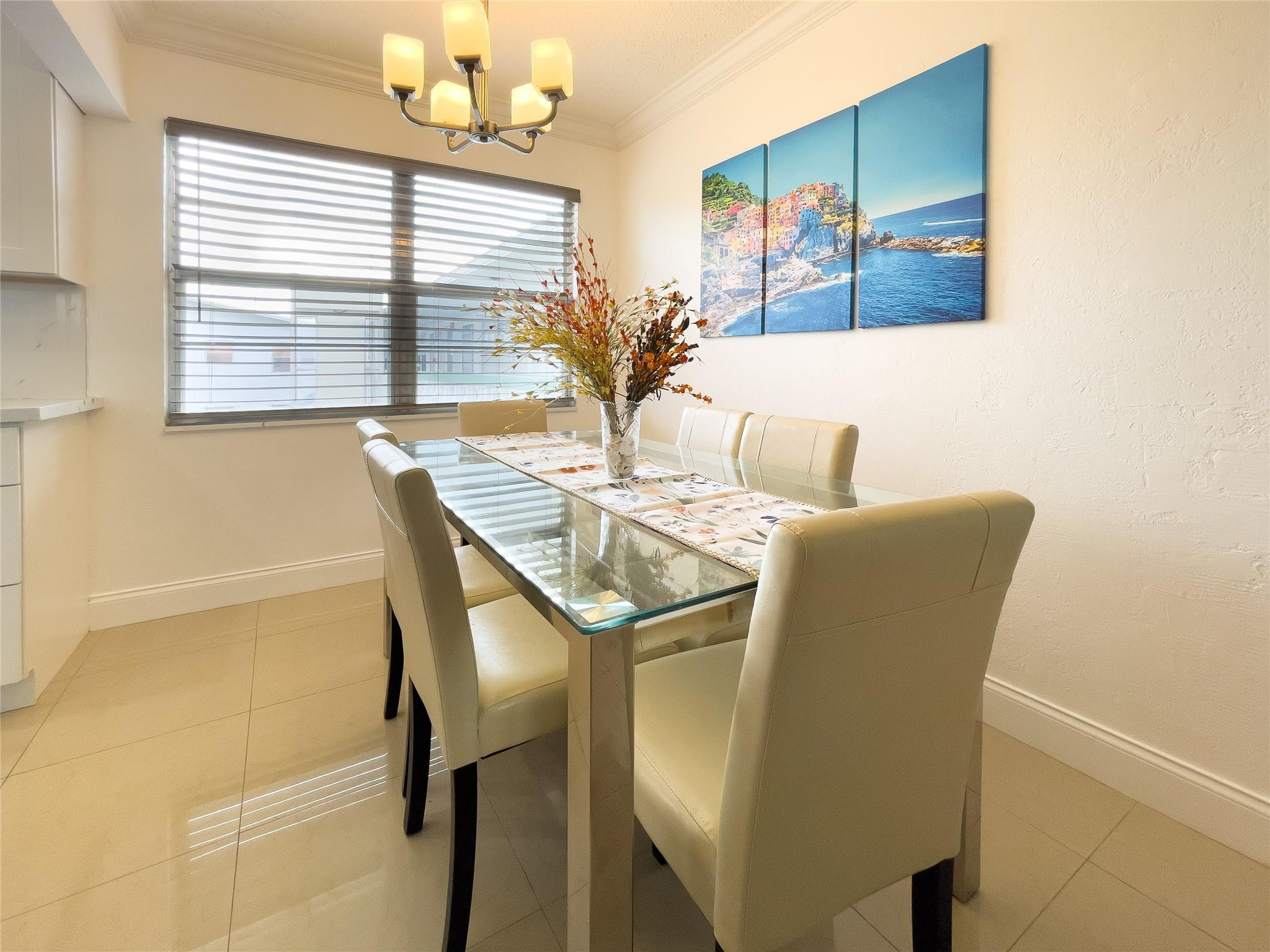 301 Oakridge Q 301