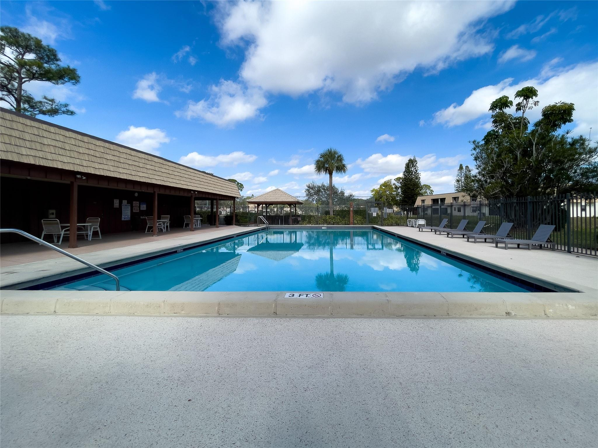 4729 Oak Terrace Dr 4729