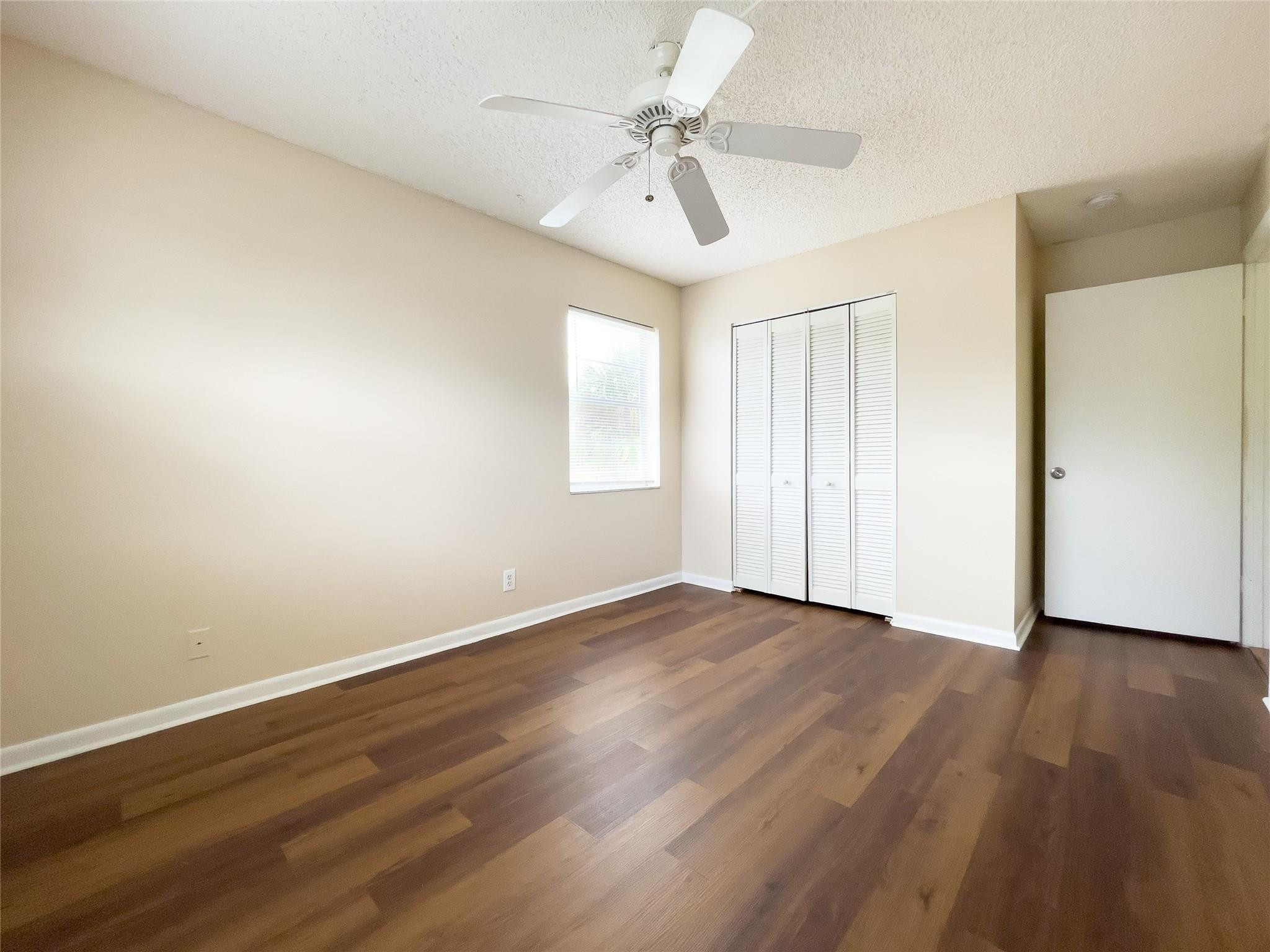 1127 S Federal Hwy