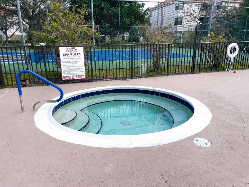 10121 W Sunrise Blvd 102