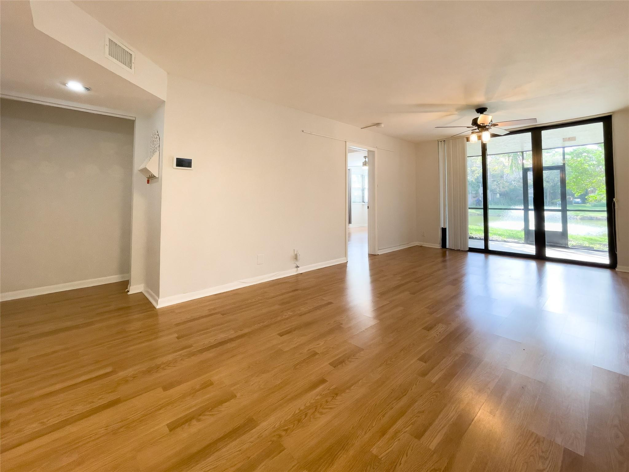 10121 W Sunrise Blvd 102