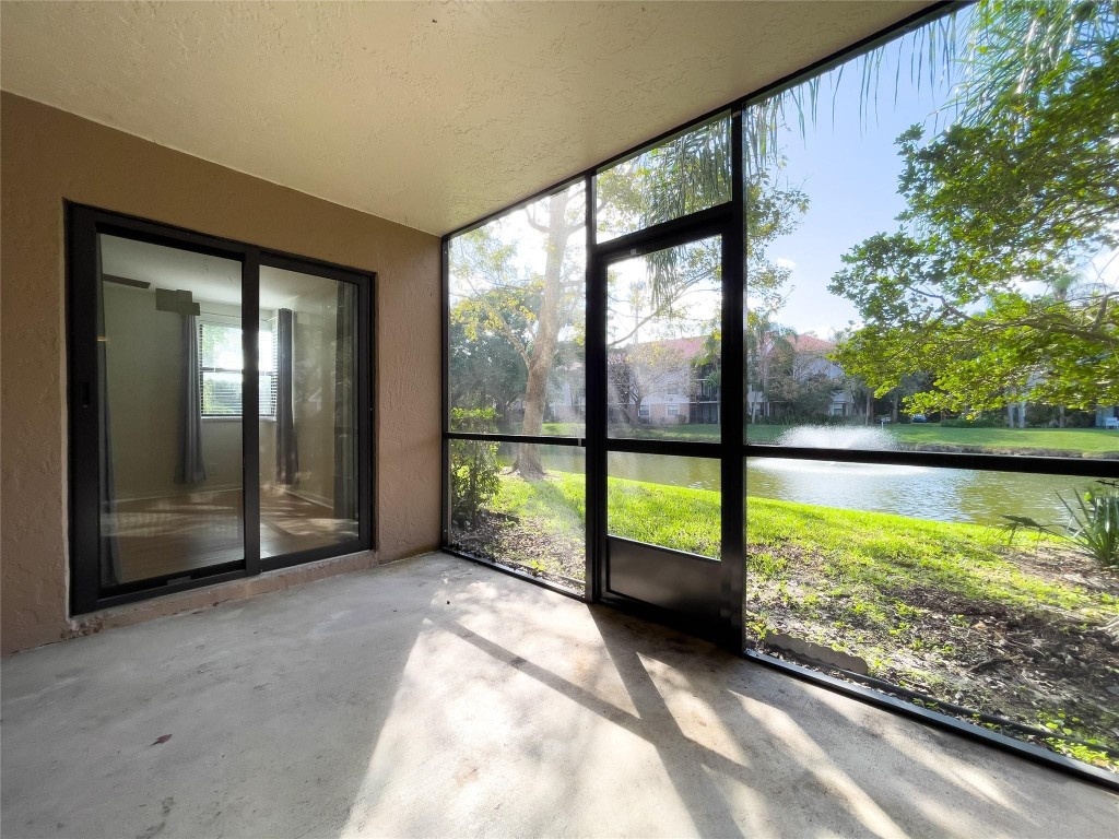 10121 W Sunrise Blvd 102