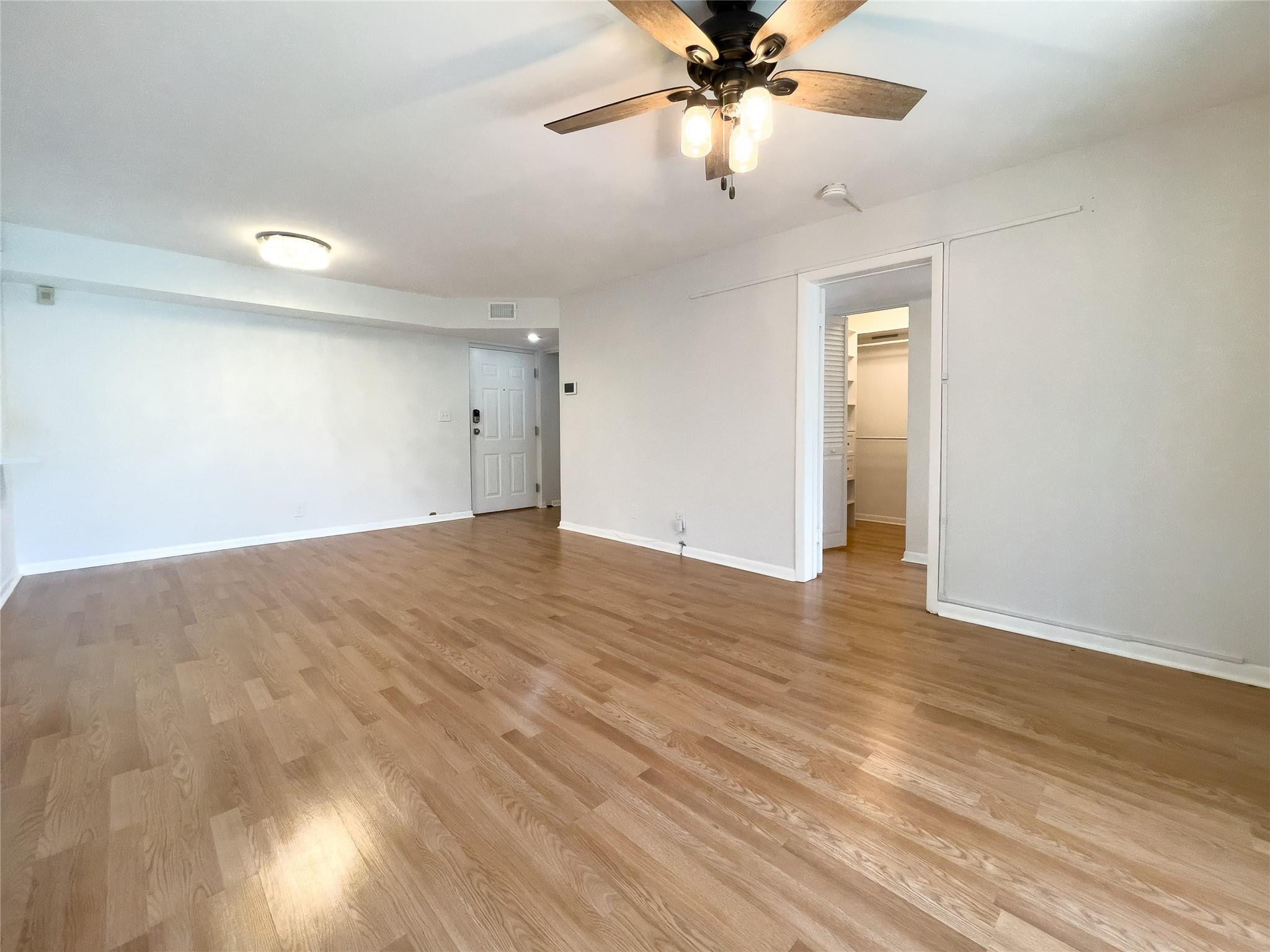 10121 W Sunrise Blvd 102