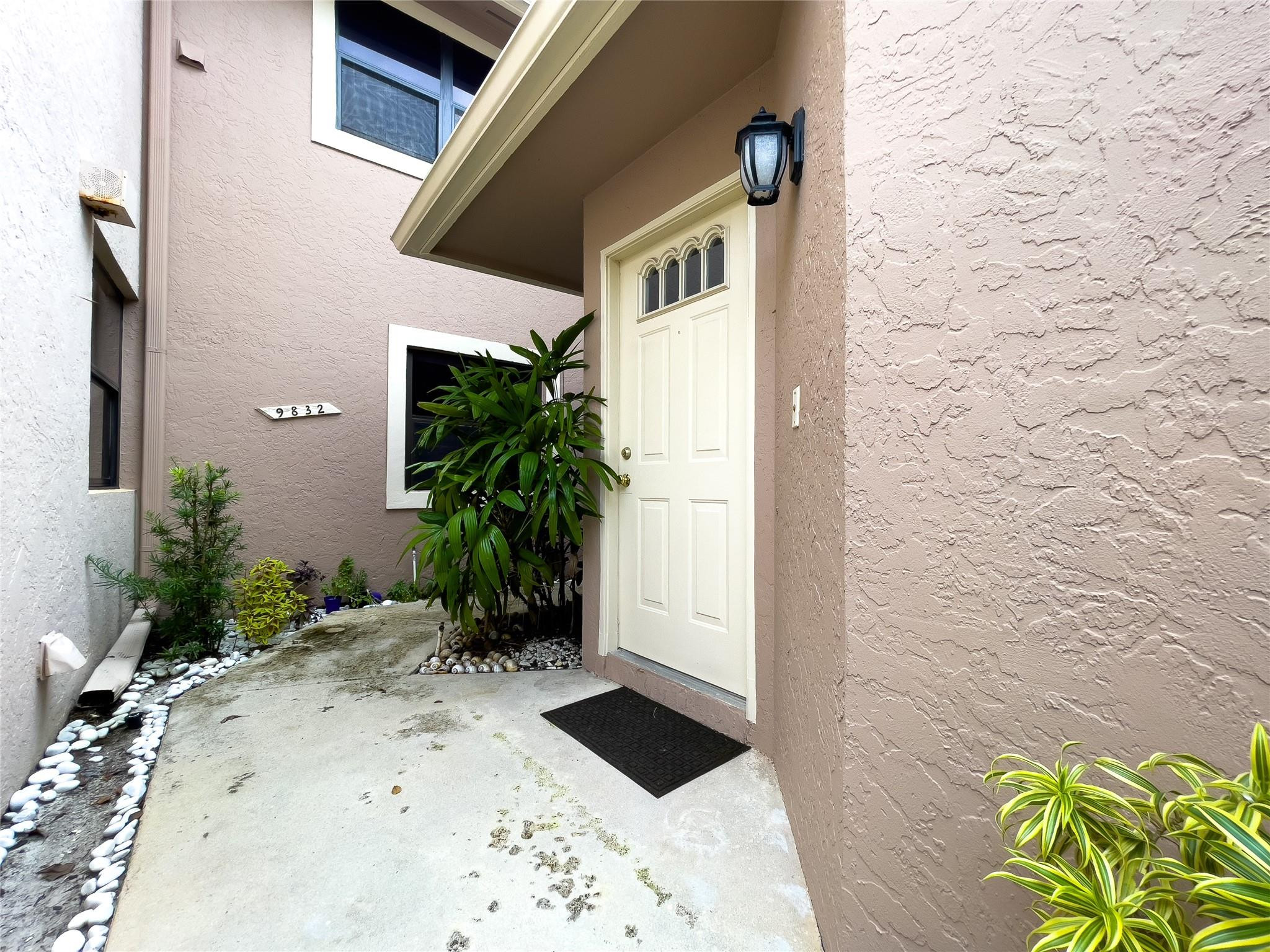 9830 NW 1st Ct