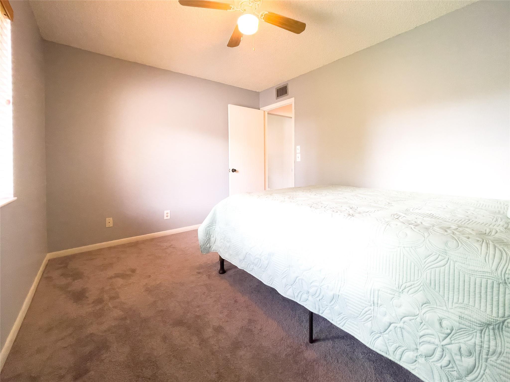 340 Knotty Pine Cir B2