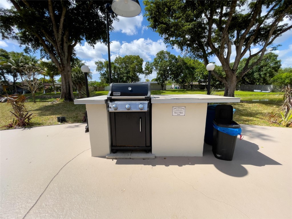 2801 NW 47th Ter 105B