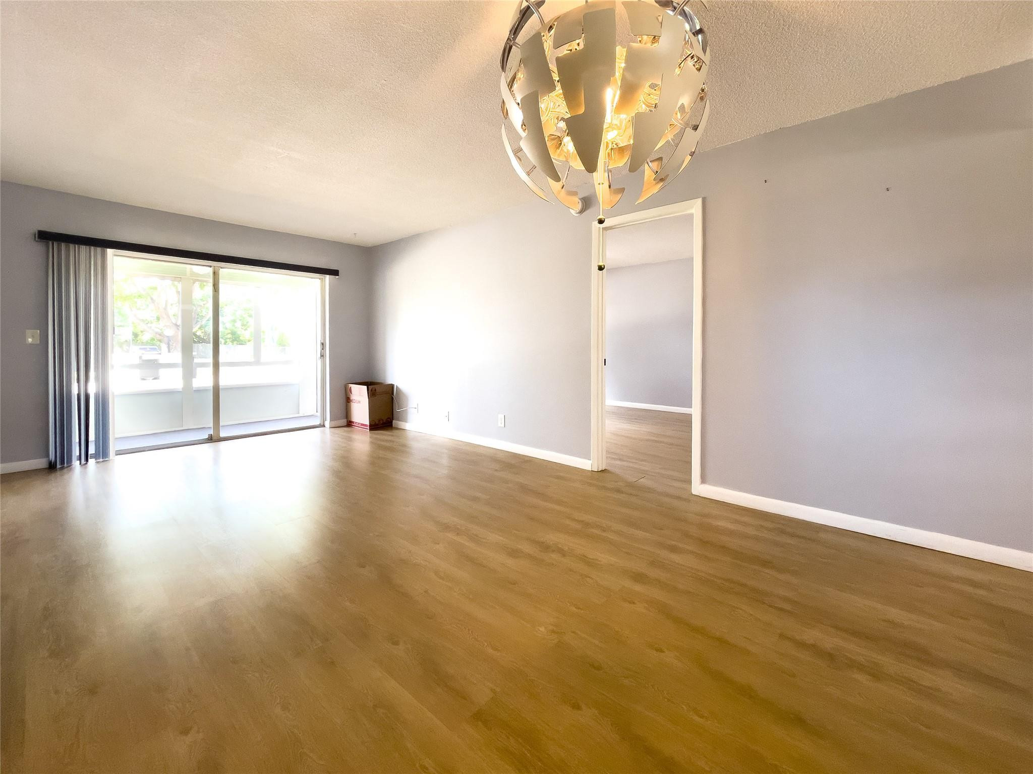 2801 NW 47th Ter 105B