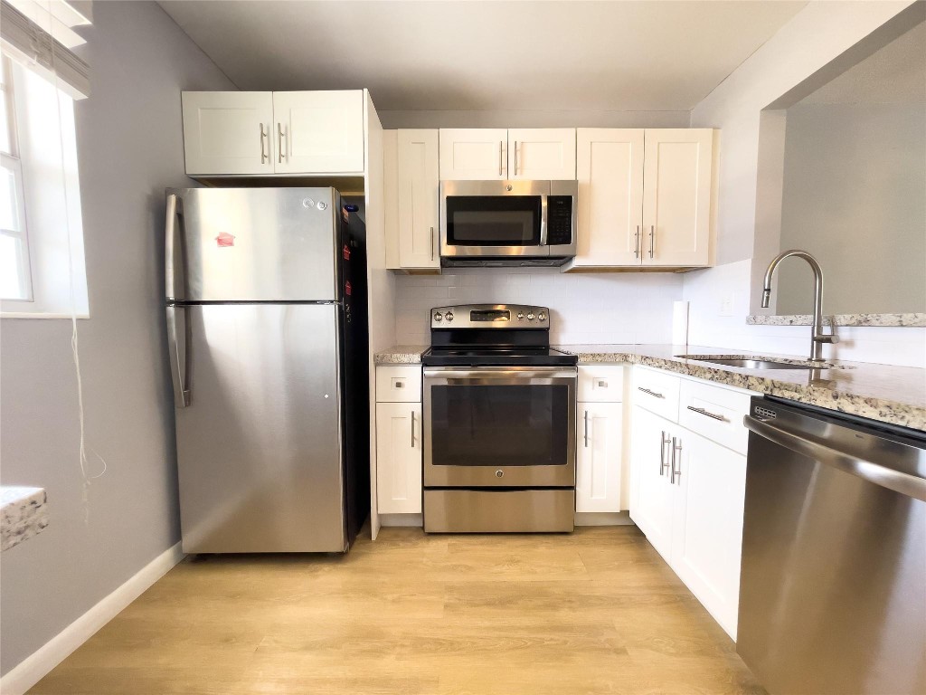 2801 NW 47th Ter 105B