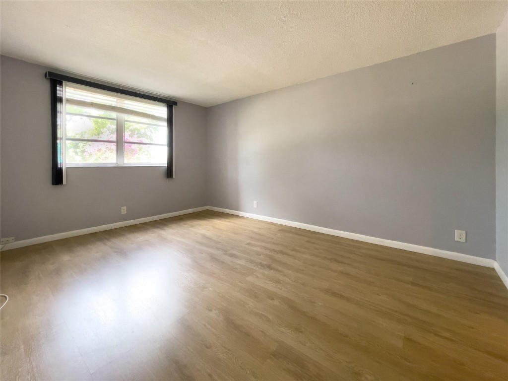 2801 NW 47th Ter 105B