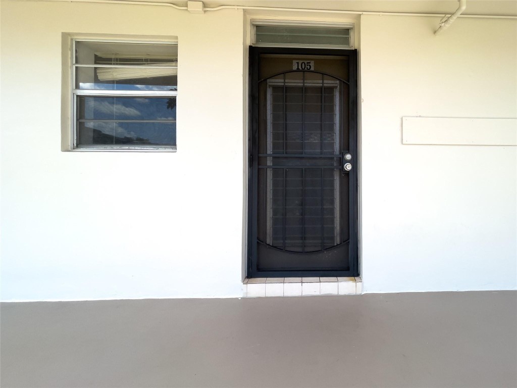 2801 NW 47th Ter 105B