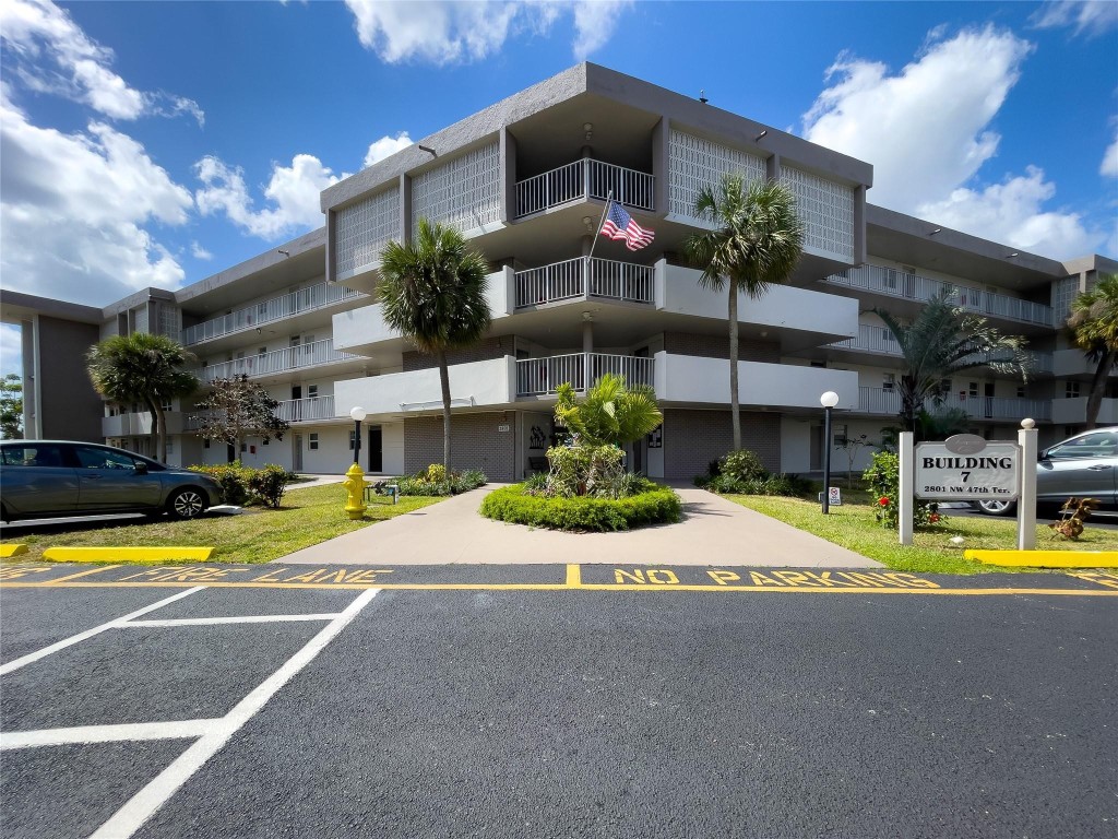 2801 NW 47th Ter 105B