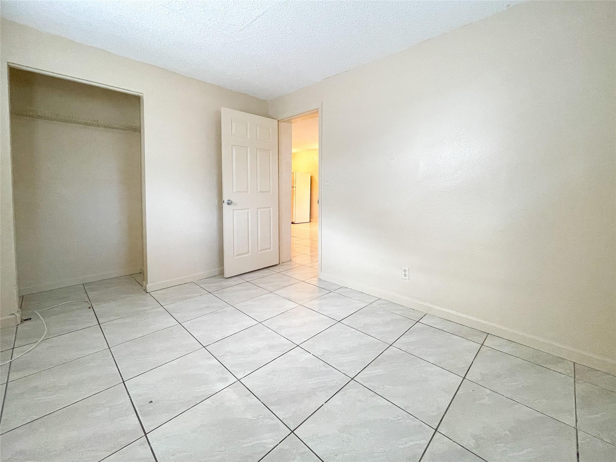 1717 NW 8th Pl 1