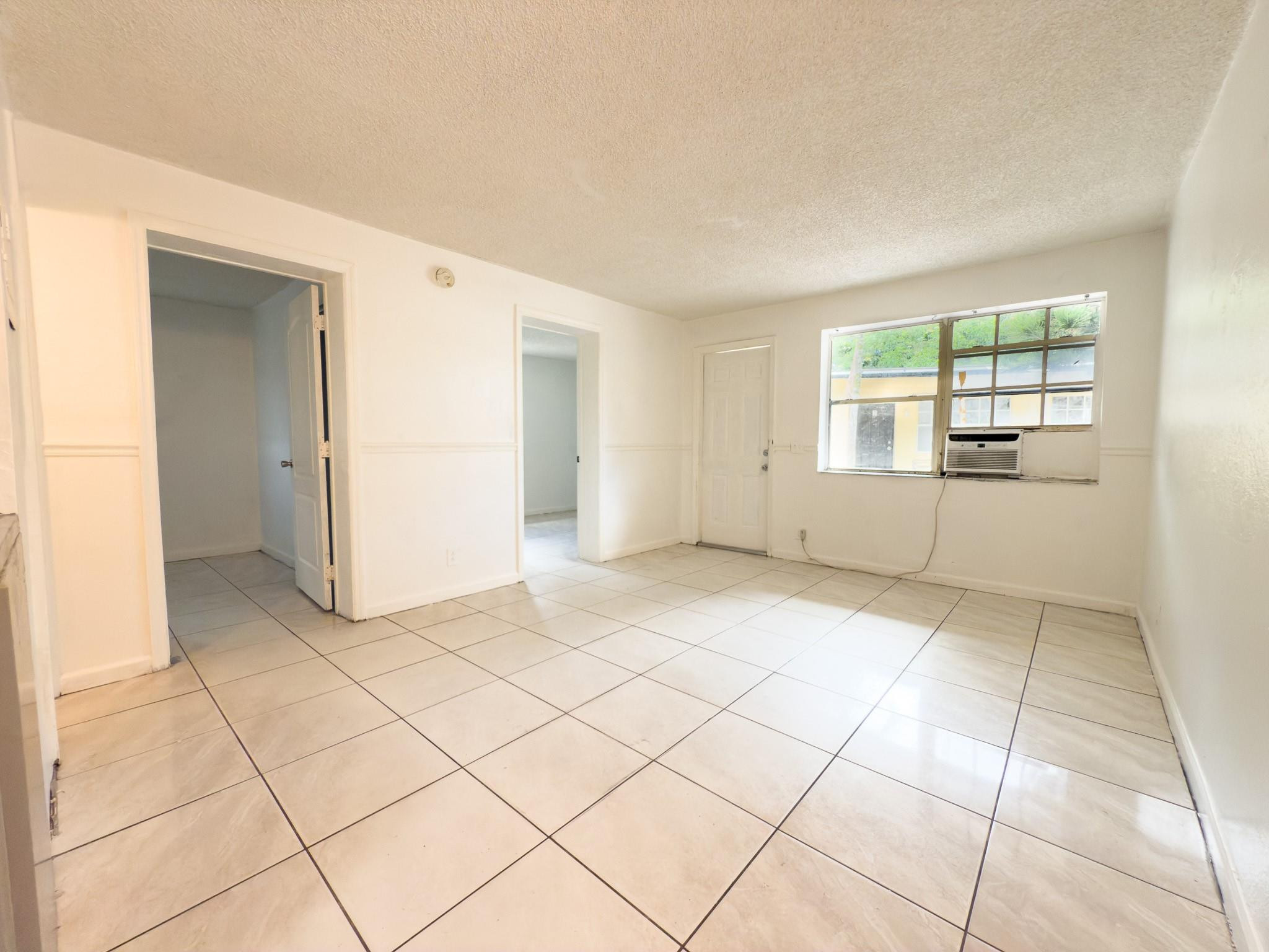 1717 NW 8th Pl 2