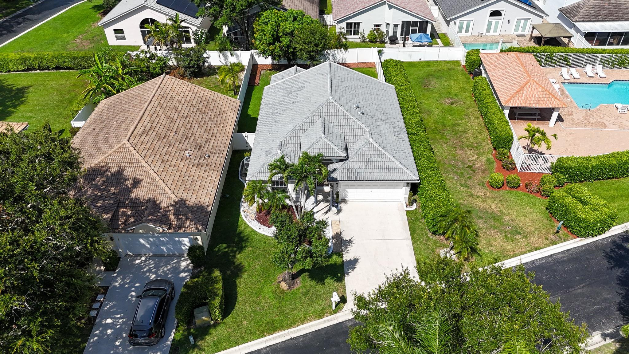 12204 Sunset Point Cir