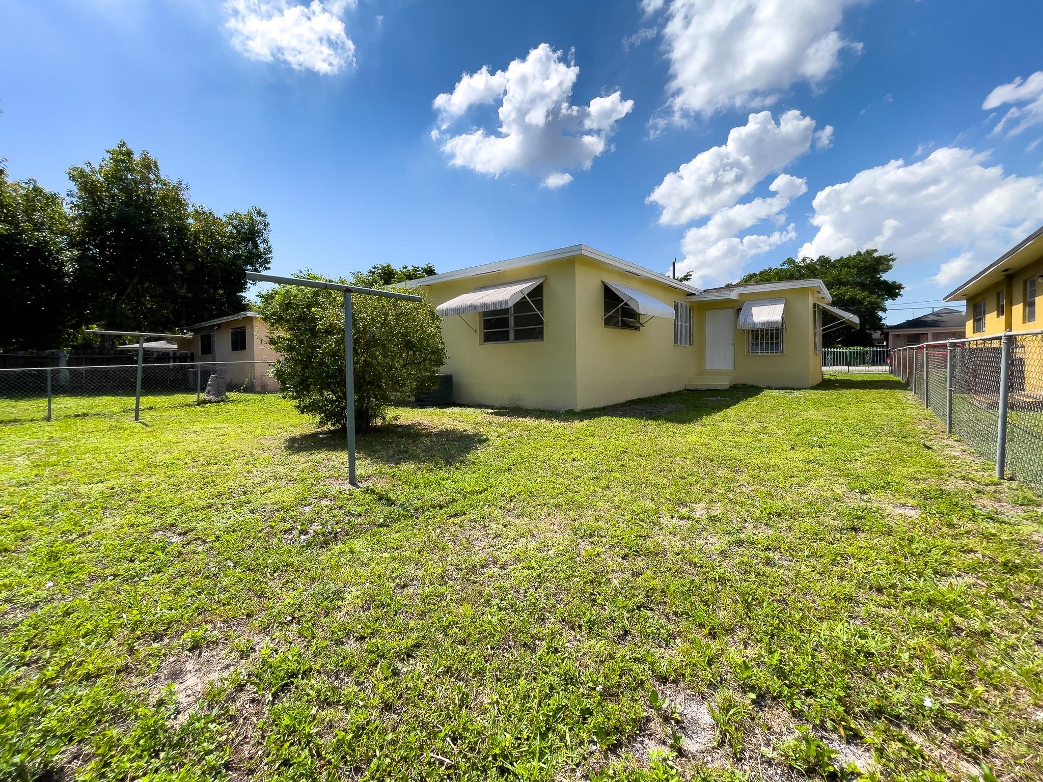 2287 NW 63rd St