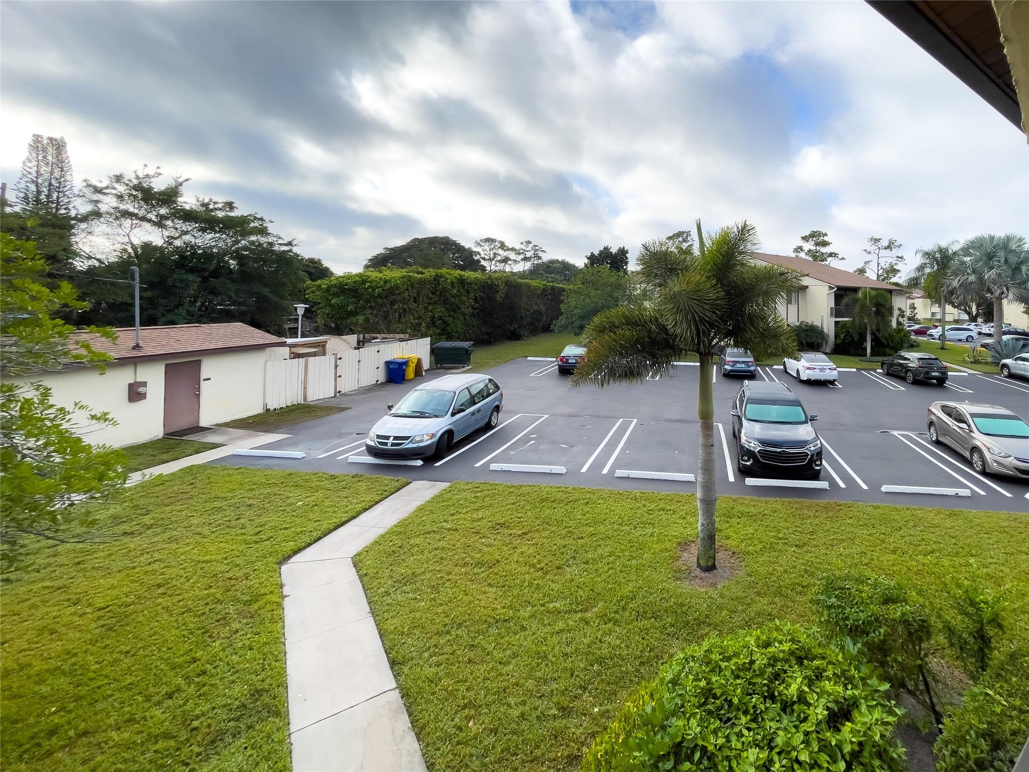 317 Knotty Pine Cir C2