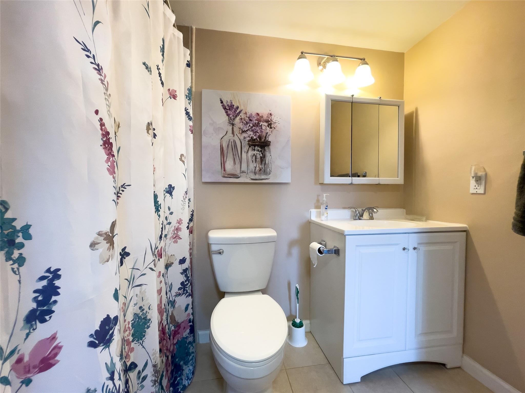 317 Knotty Pine Cir C2