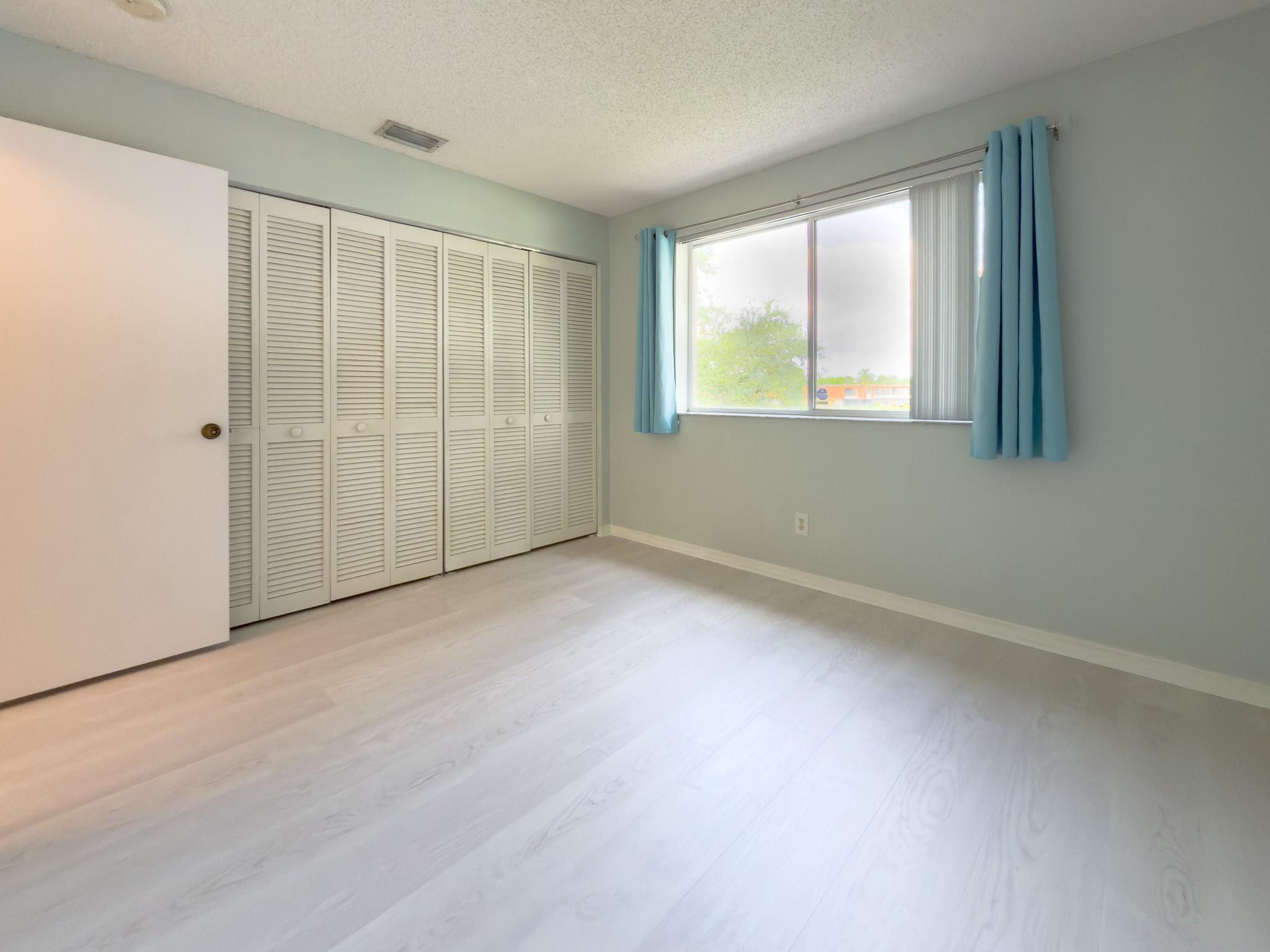 1705 SW 110th Ter