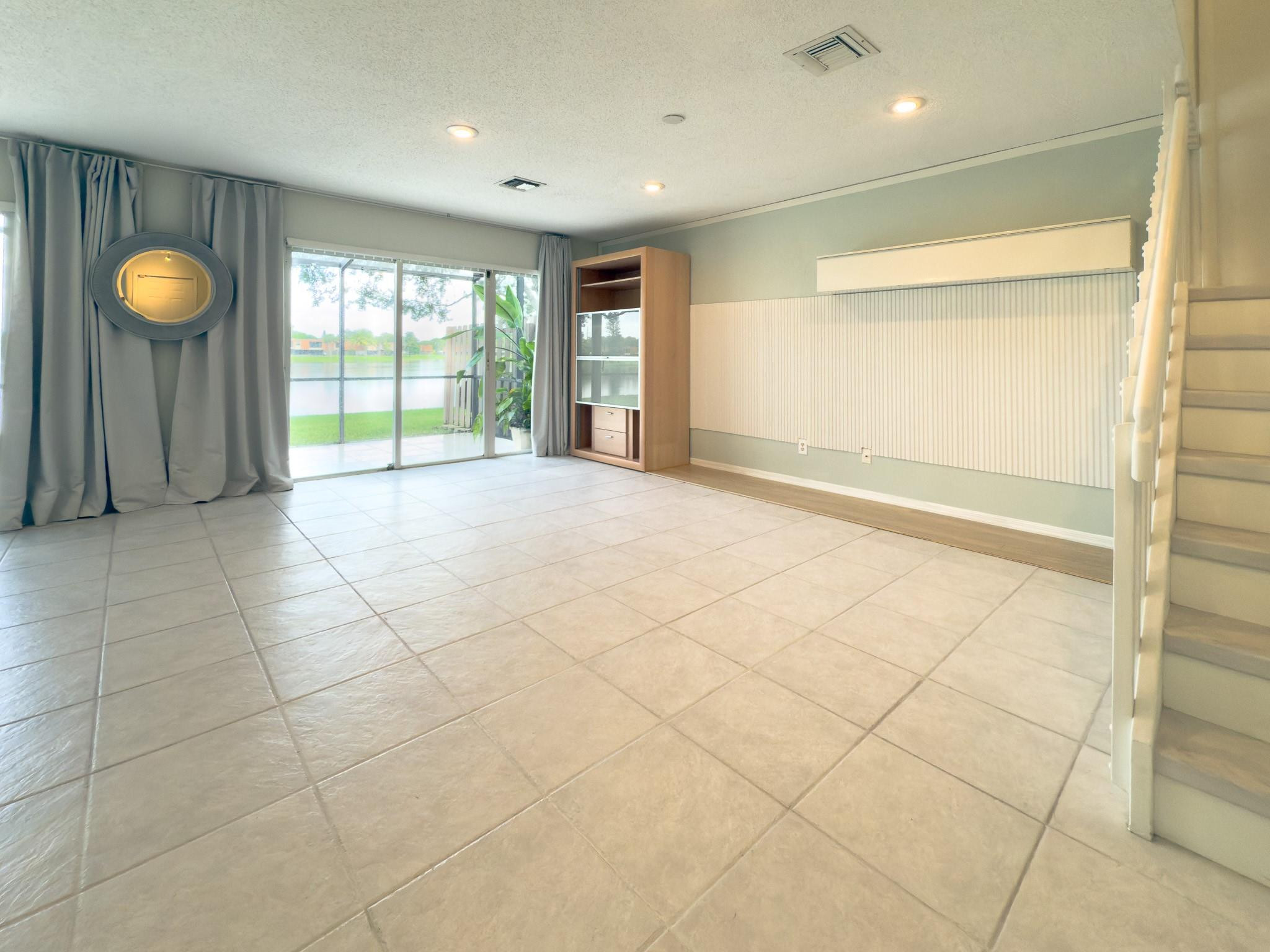 1705 SW 110th Ter