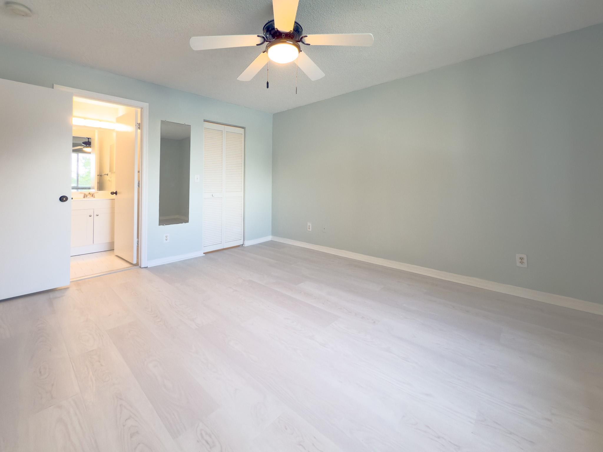 1705 SW 110th Ter