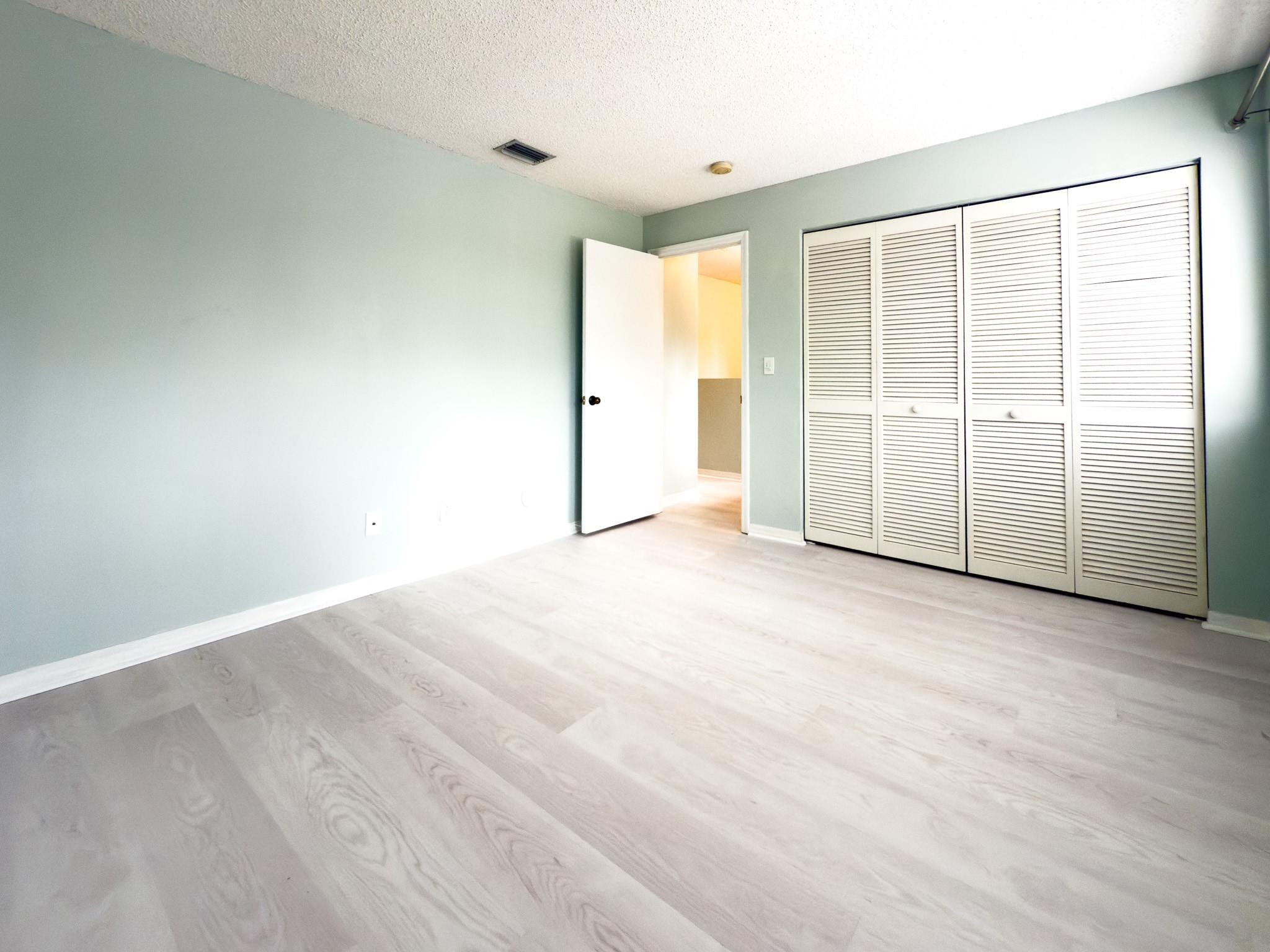 1705 SW 110th Ter