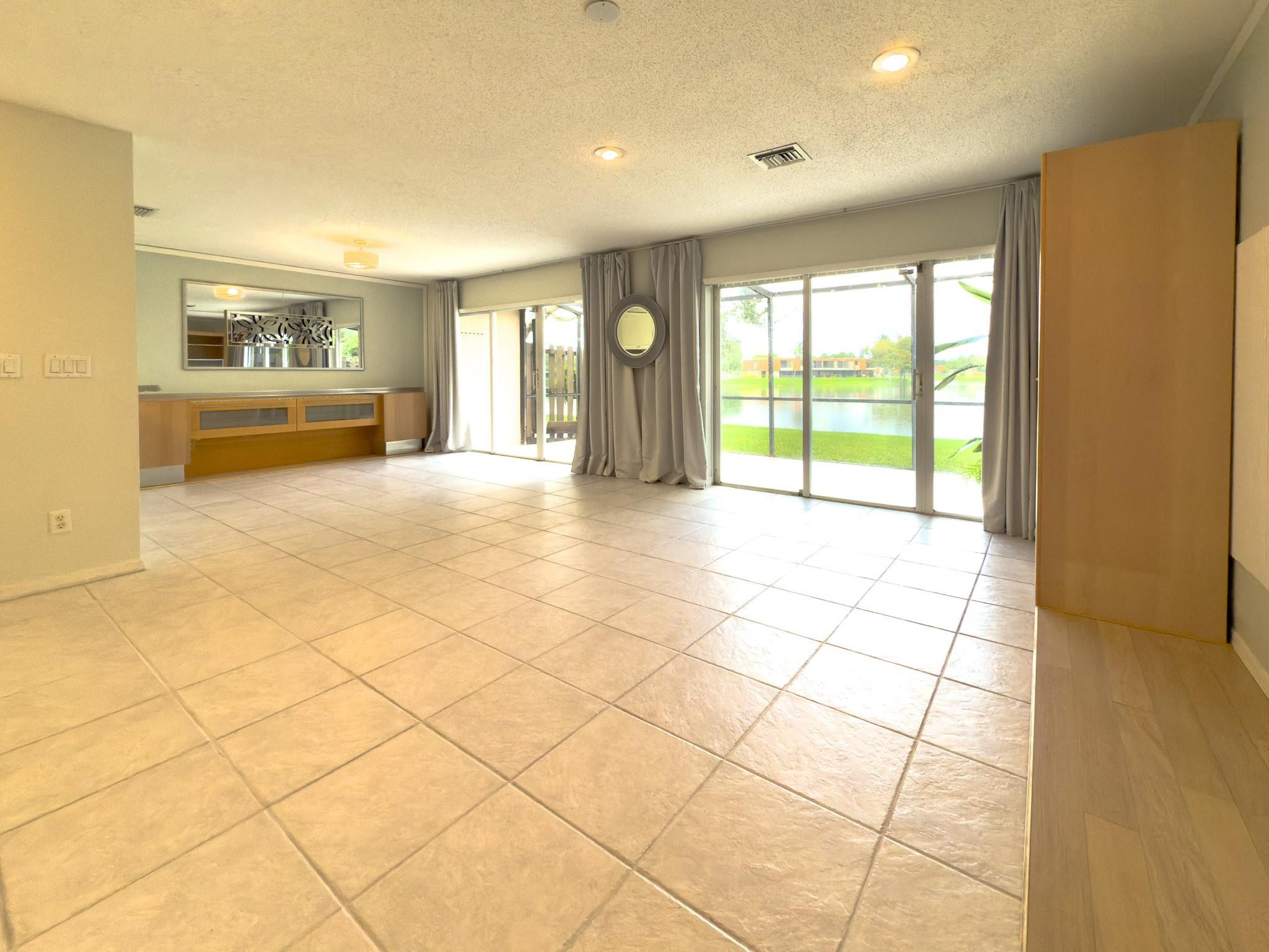 1705 SW 110th Ter