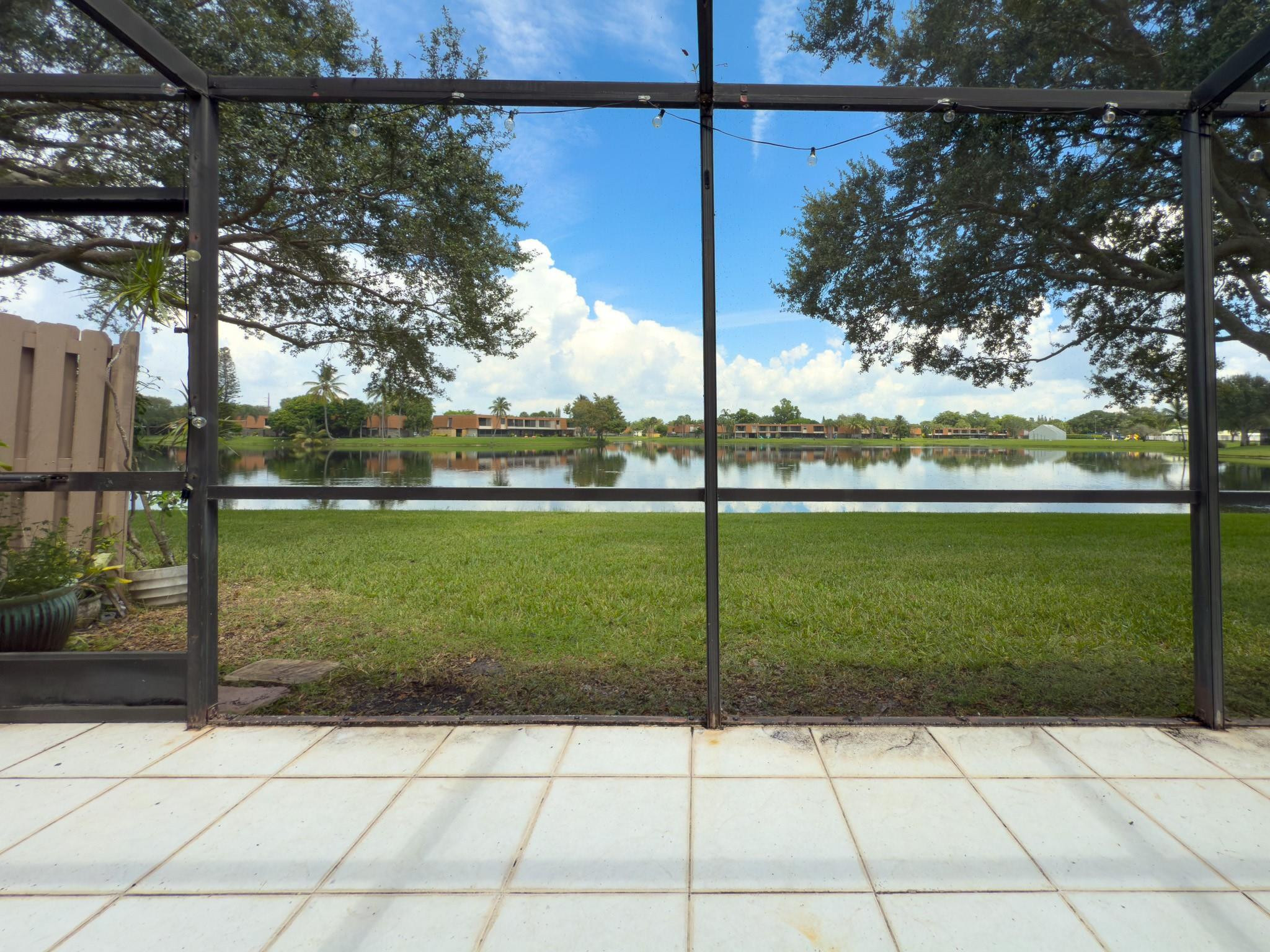 1705 SW 110th Ter
