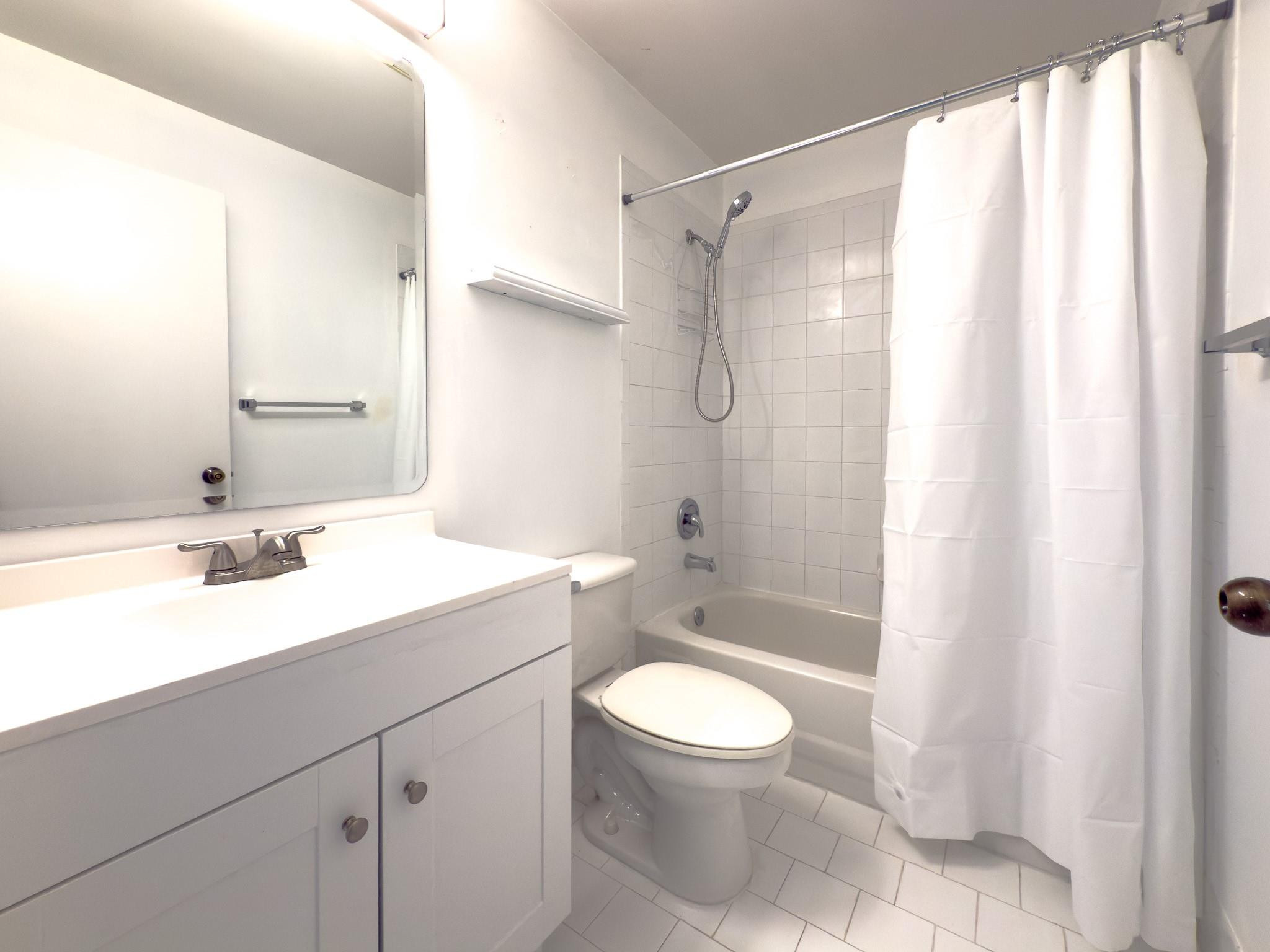 1705 SW 110th Ter