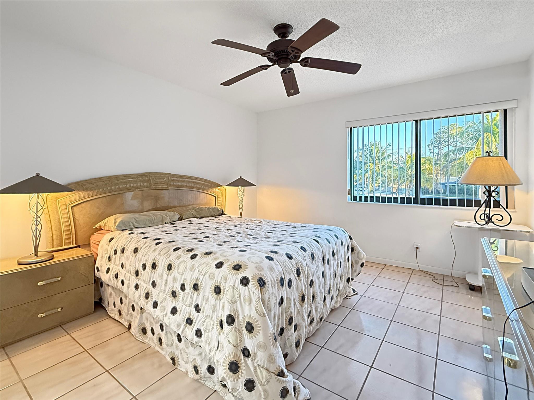 301 Knotty Pine Cir D2