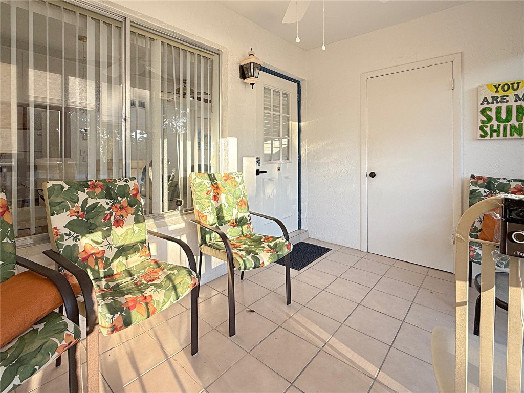 301 Knotty Pine Cir D2