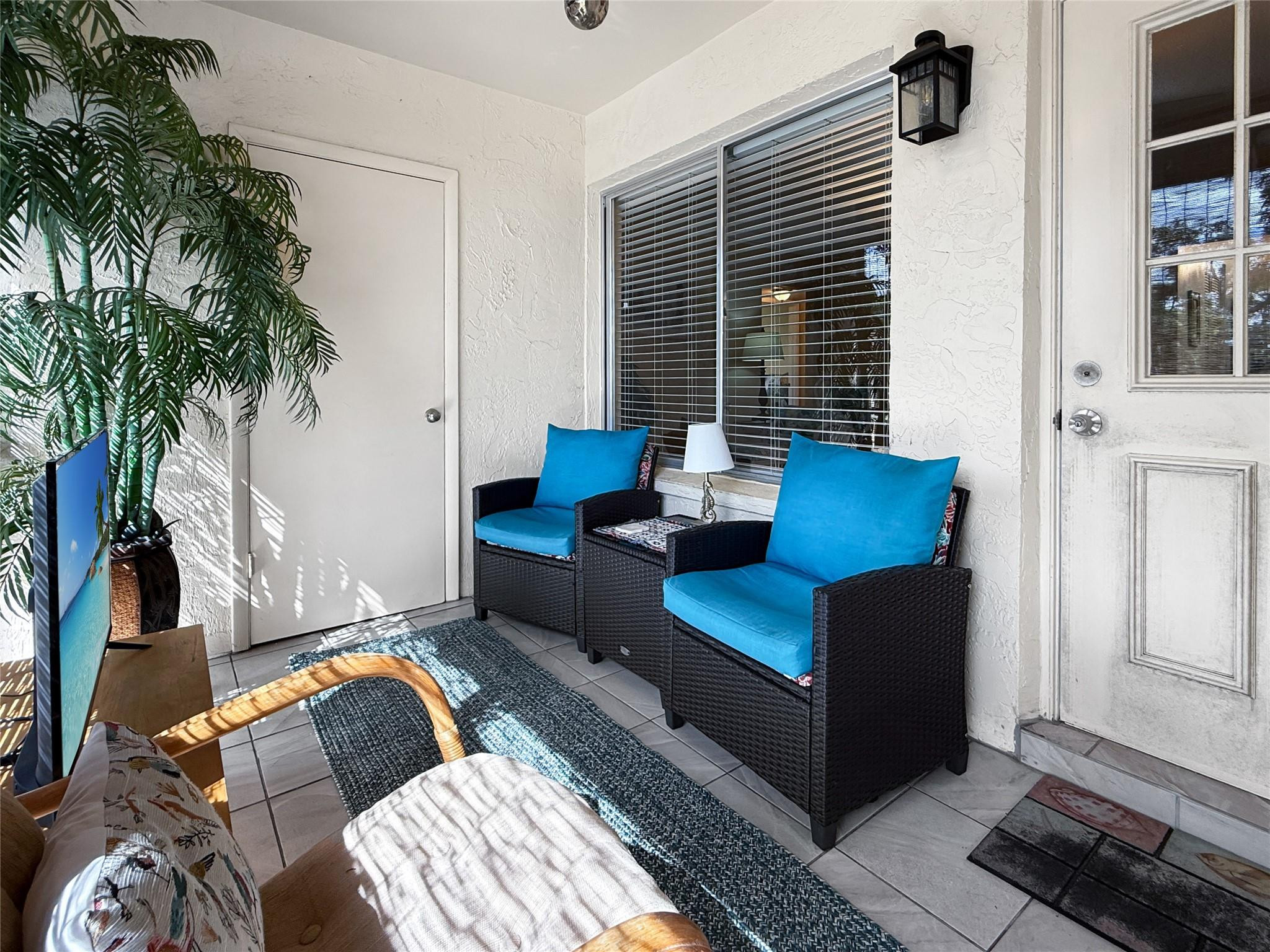 320 Knotty Pine Cir A2