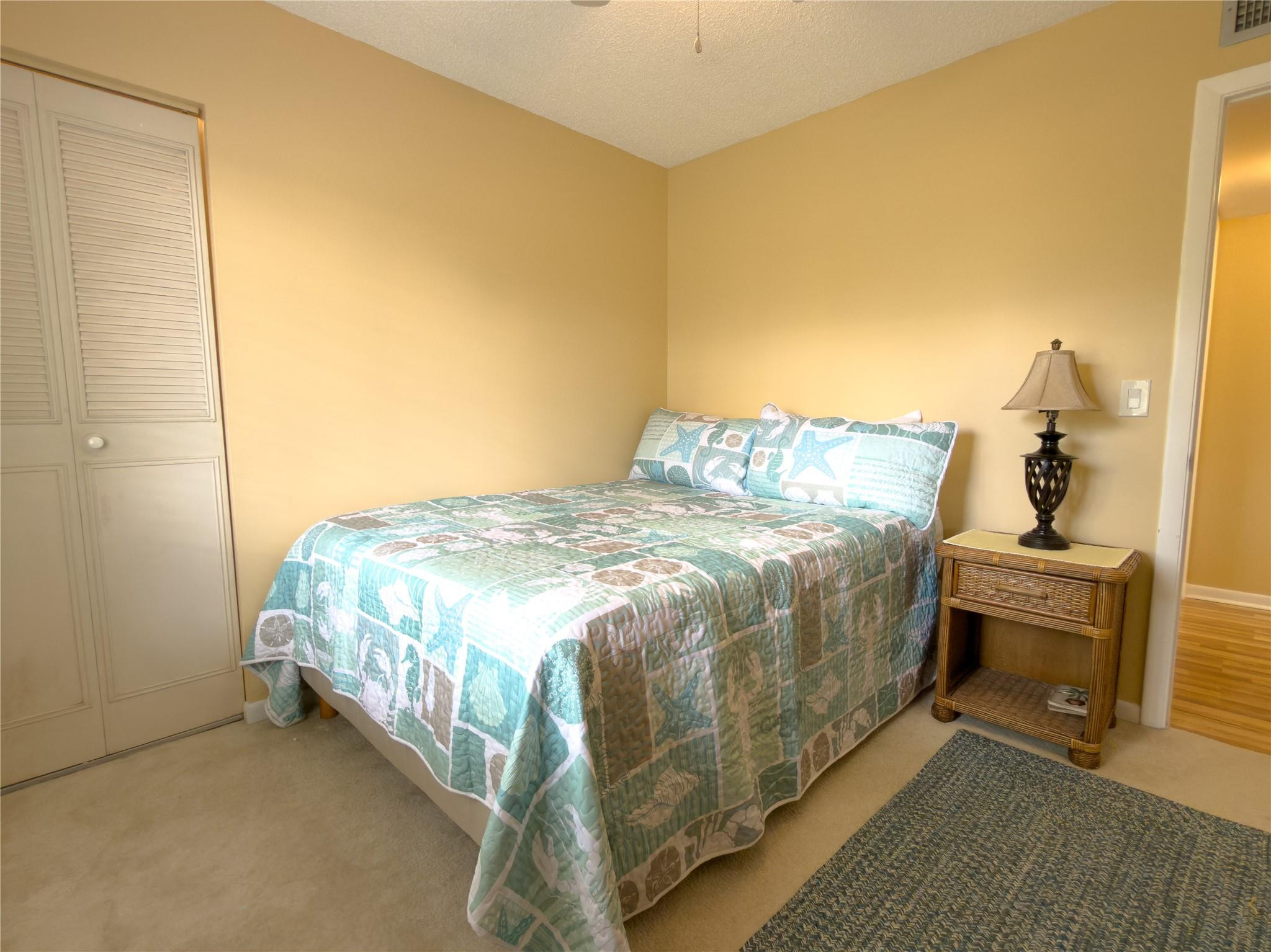 320 Knotty Pine Cir A2