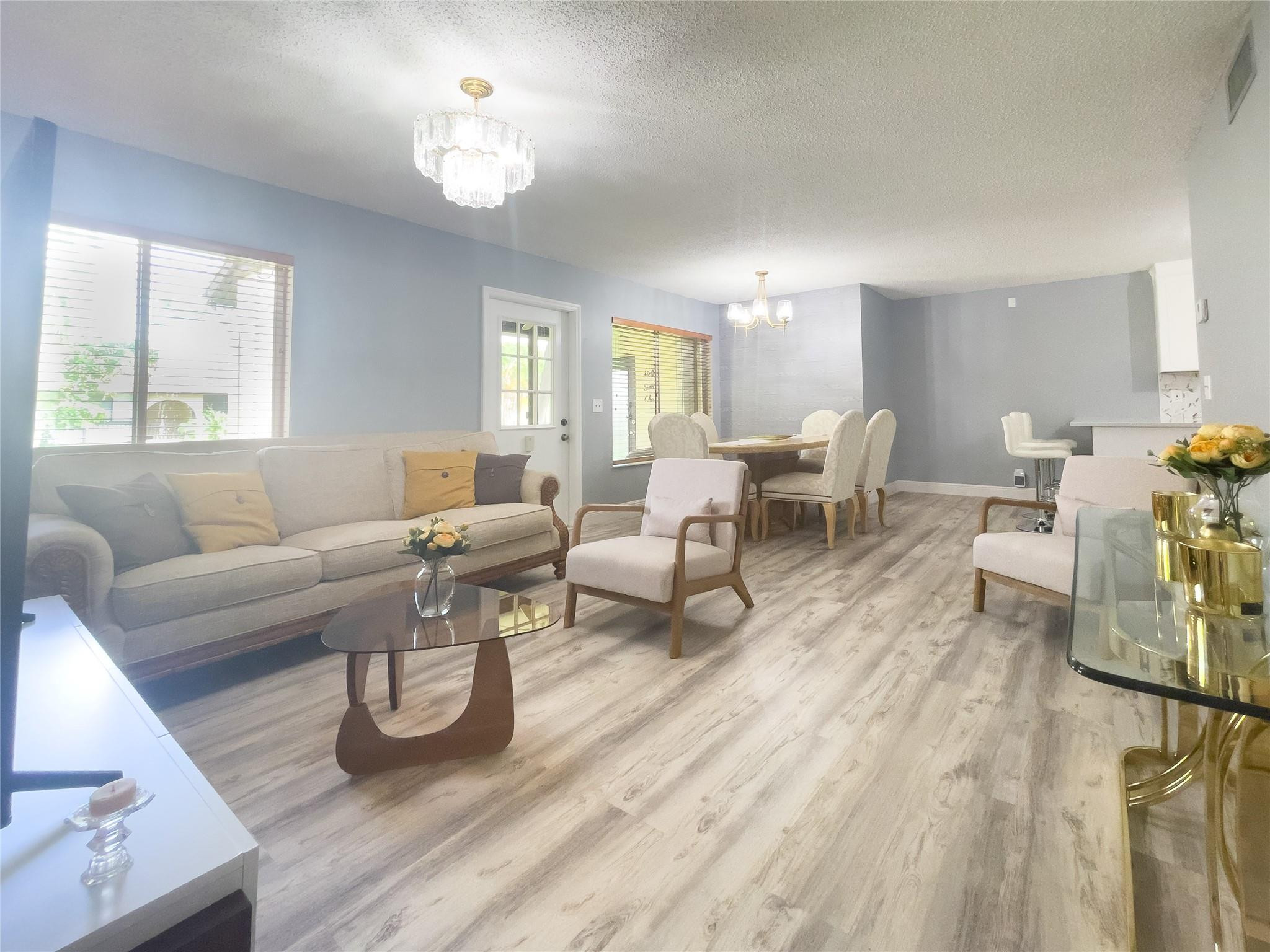 340 Knotty Pine Cir B2