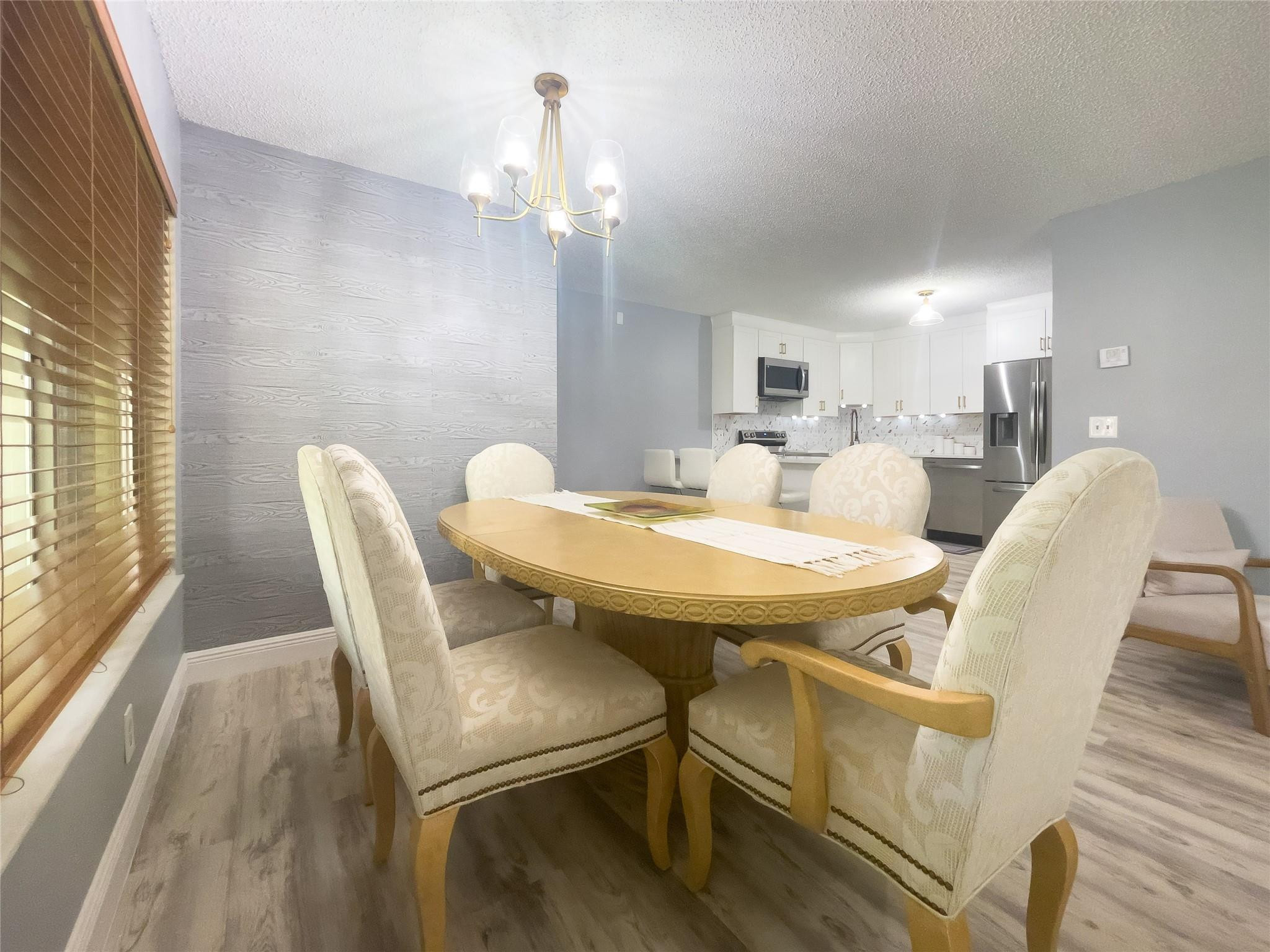 340 Knotty Pine Cir B2