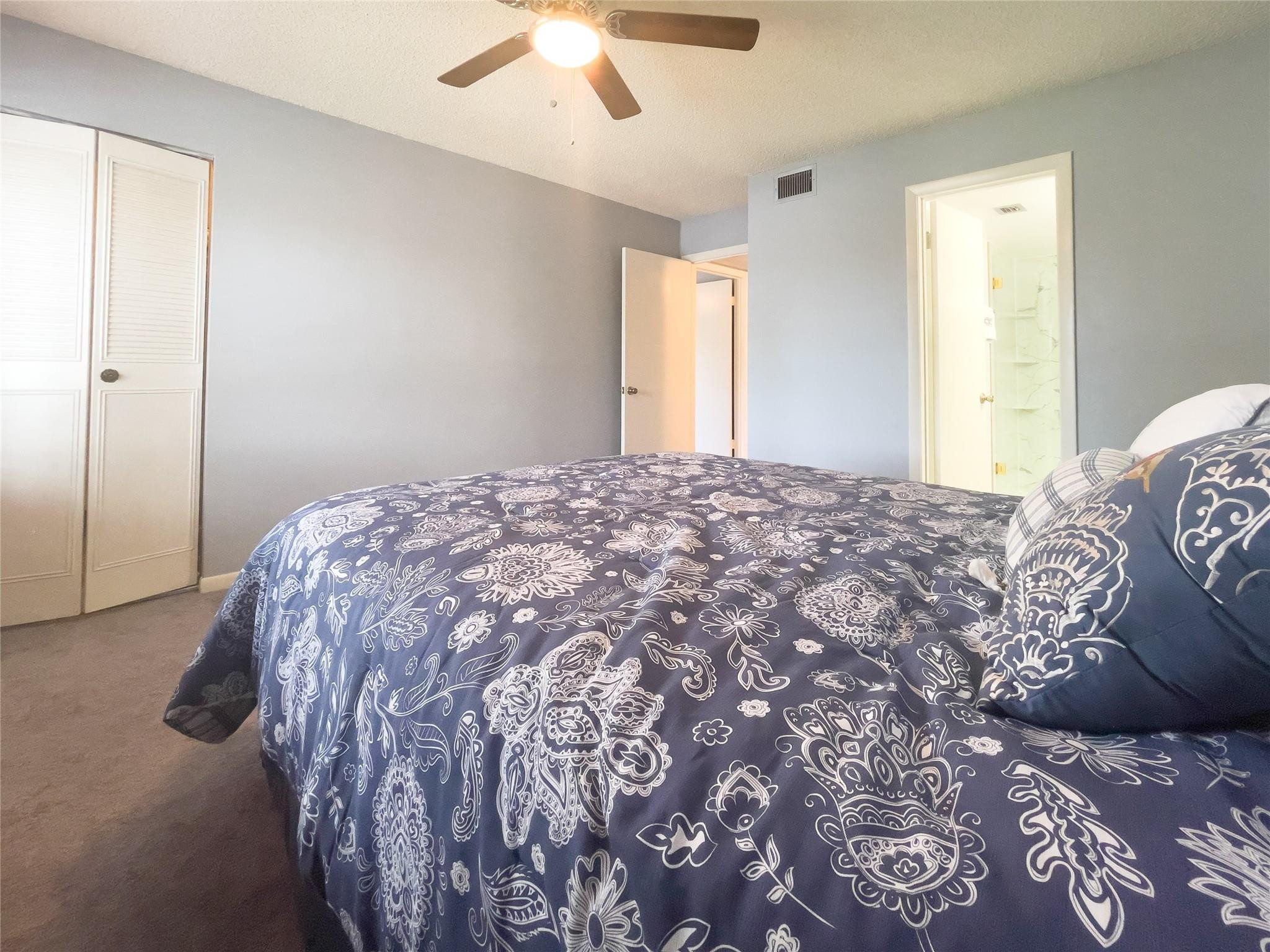 340 Knotty Pine Cir B2