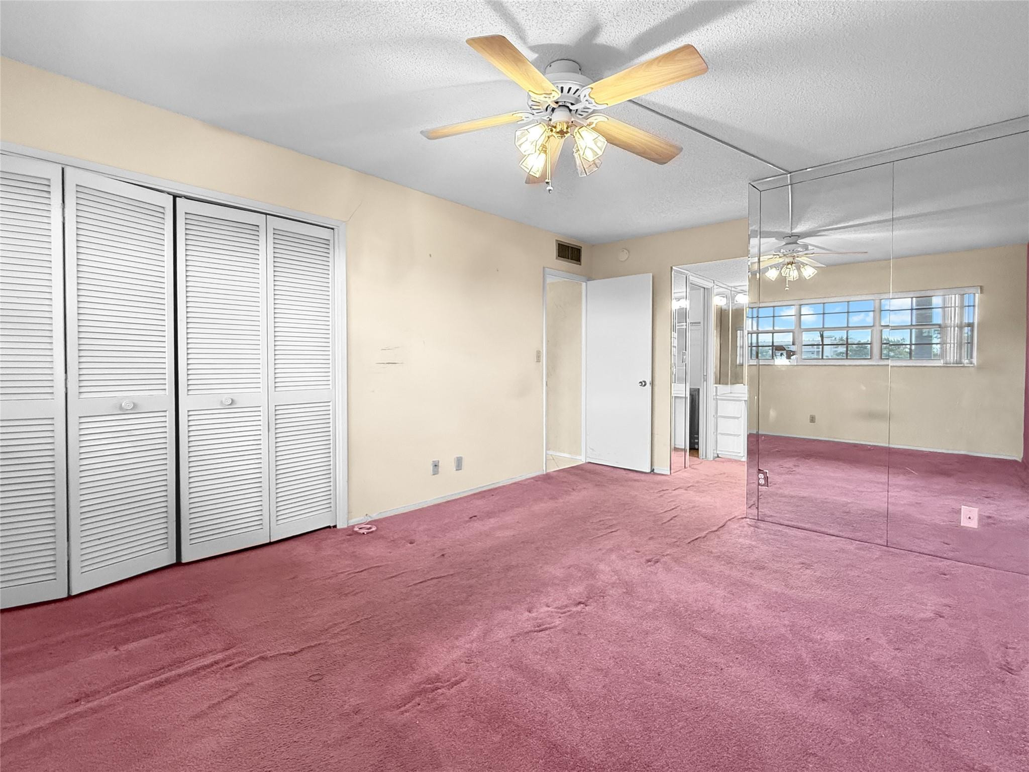 605 Oaks Drive 703