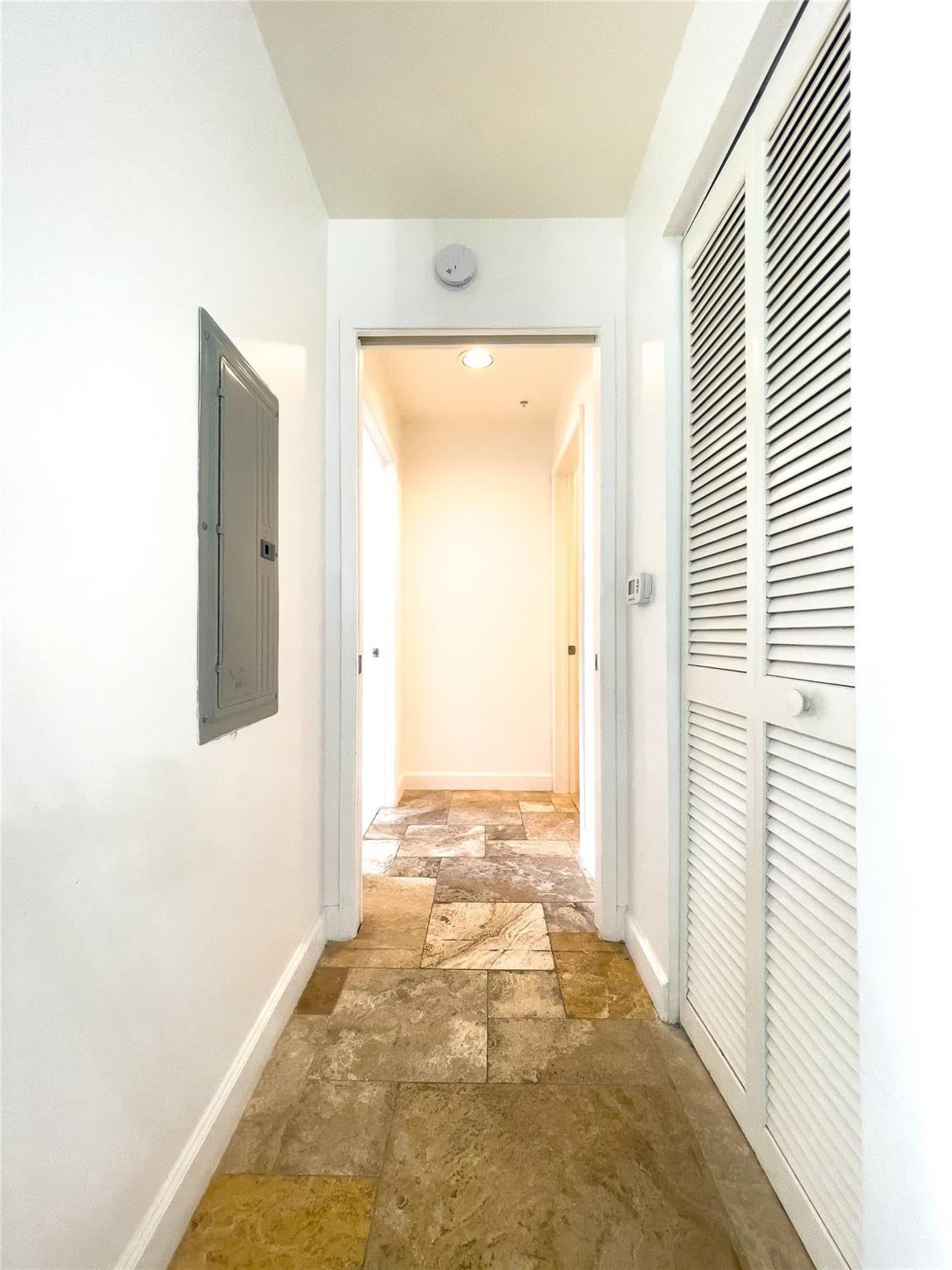 1900 Van Buren Street 118B