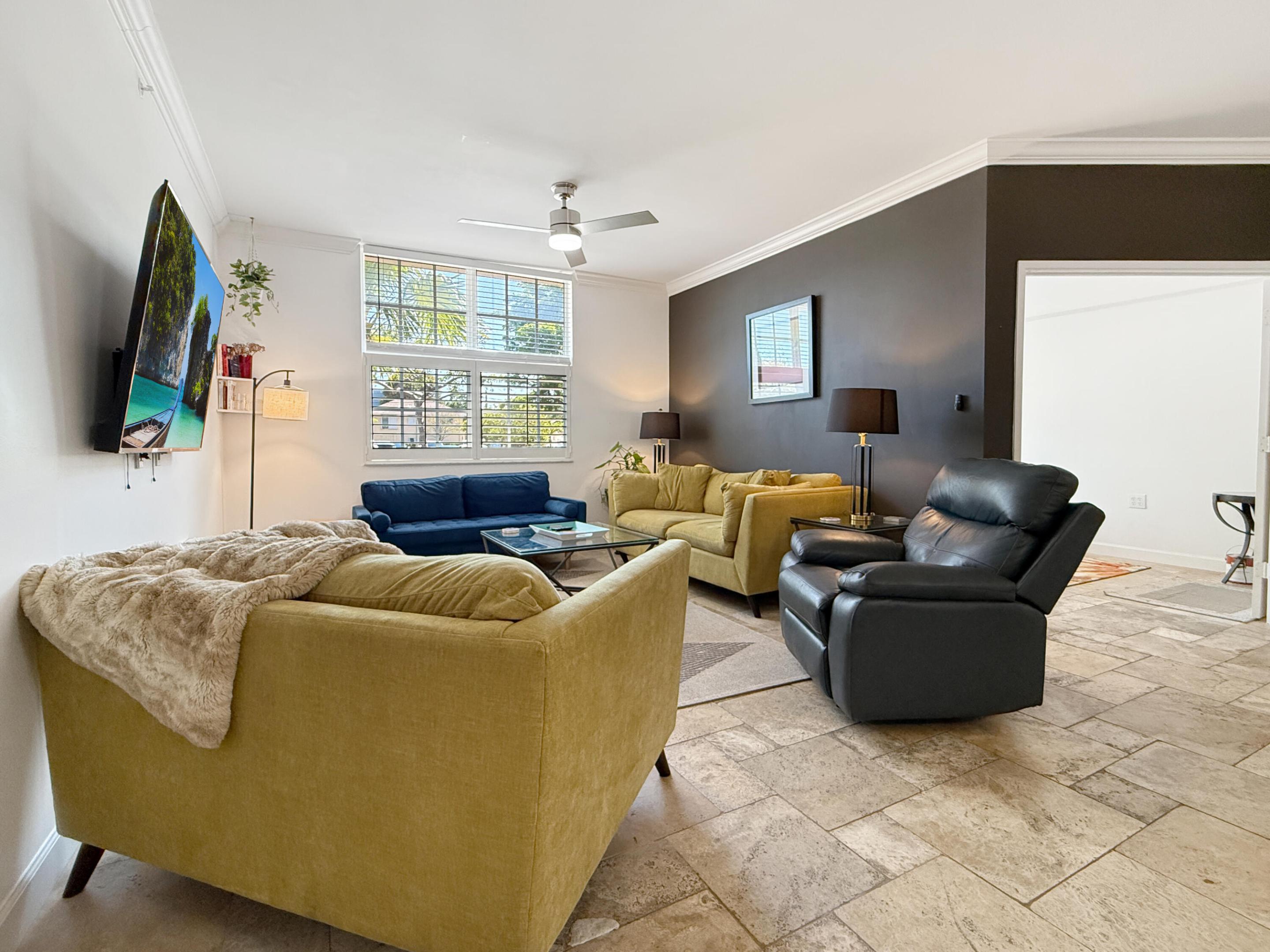 1900 Van Buren Street 118B