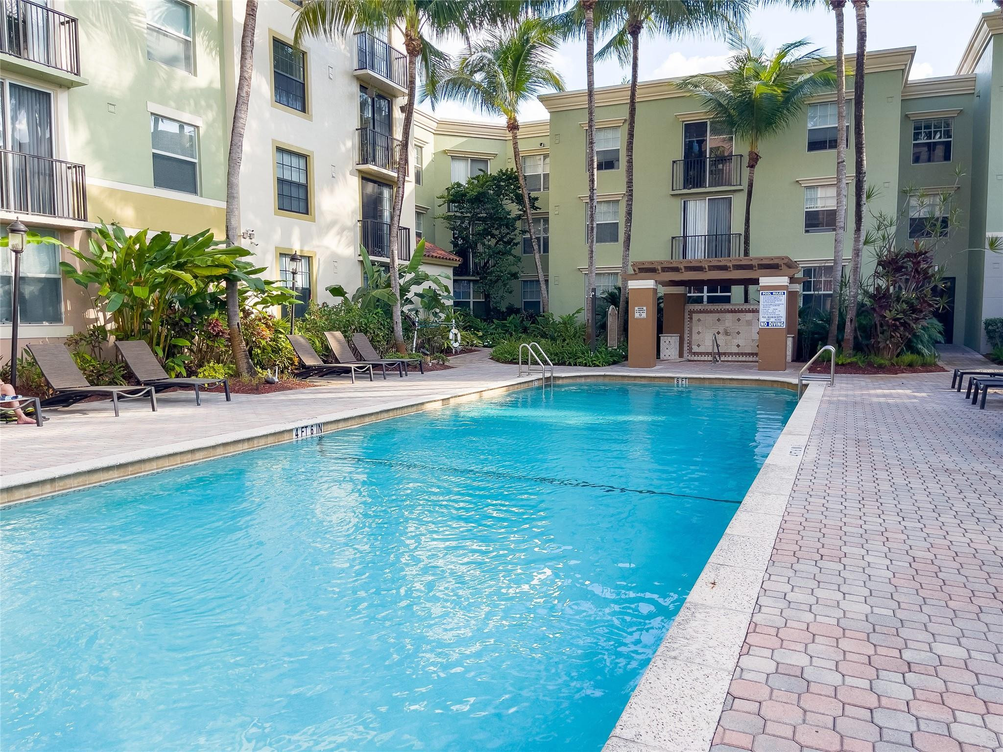 1900 Van Buren Street 118B