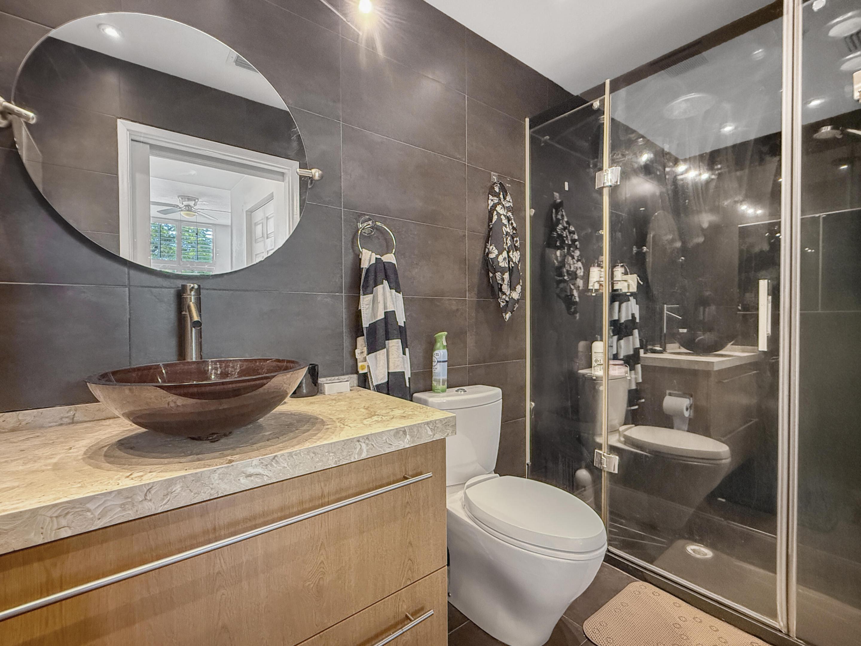 1900 Van Buren Street 118B