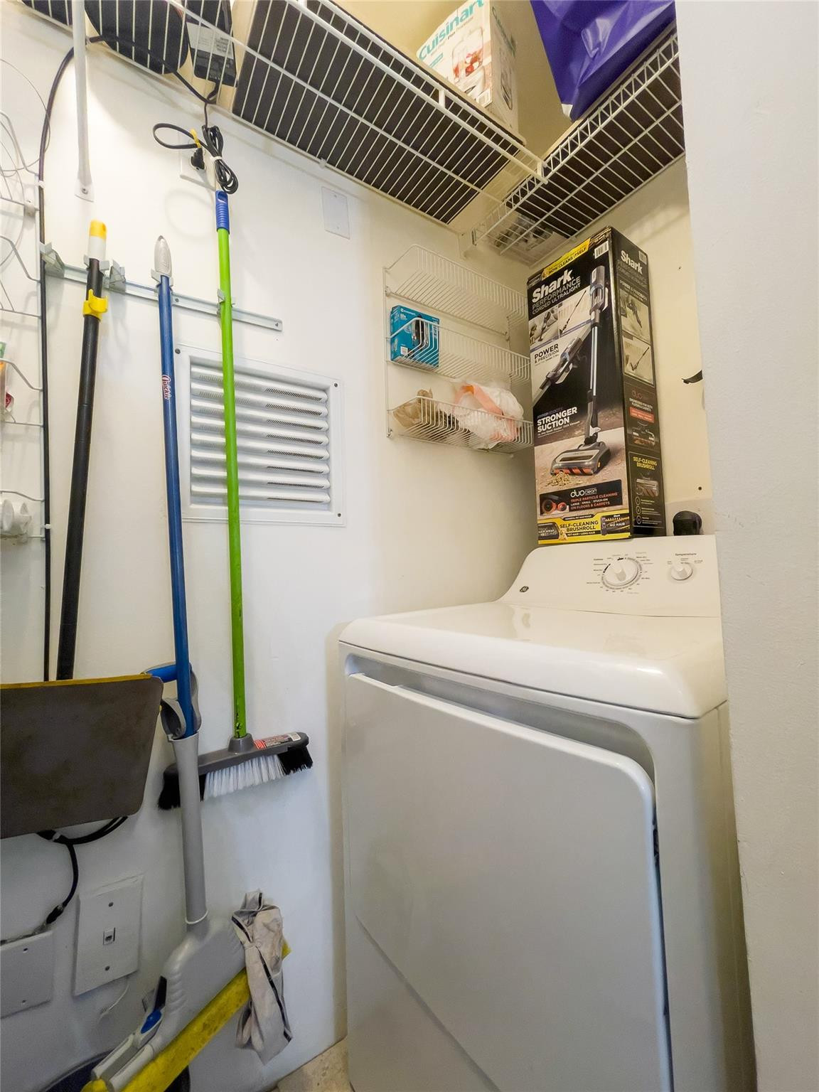 1900 Van Buren Street 118B