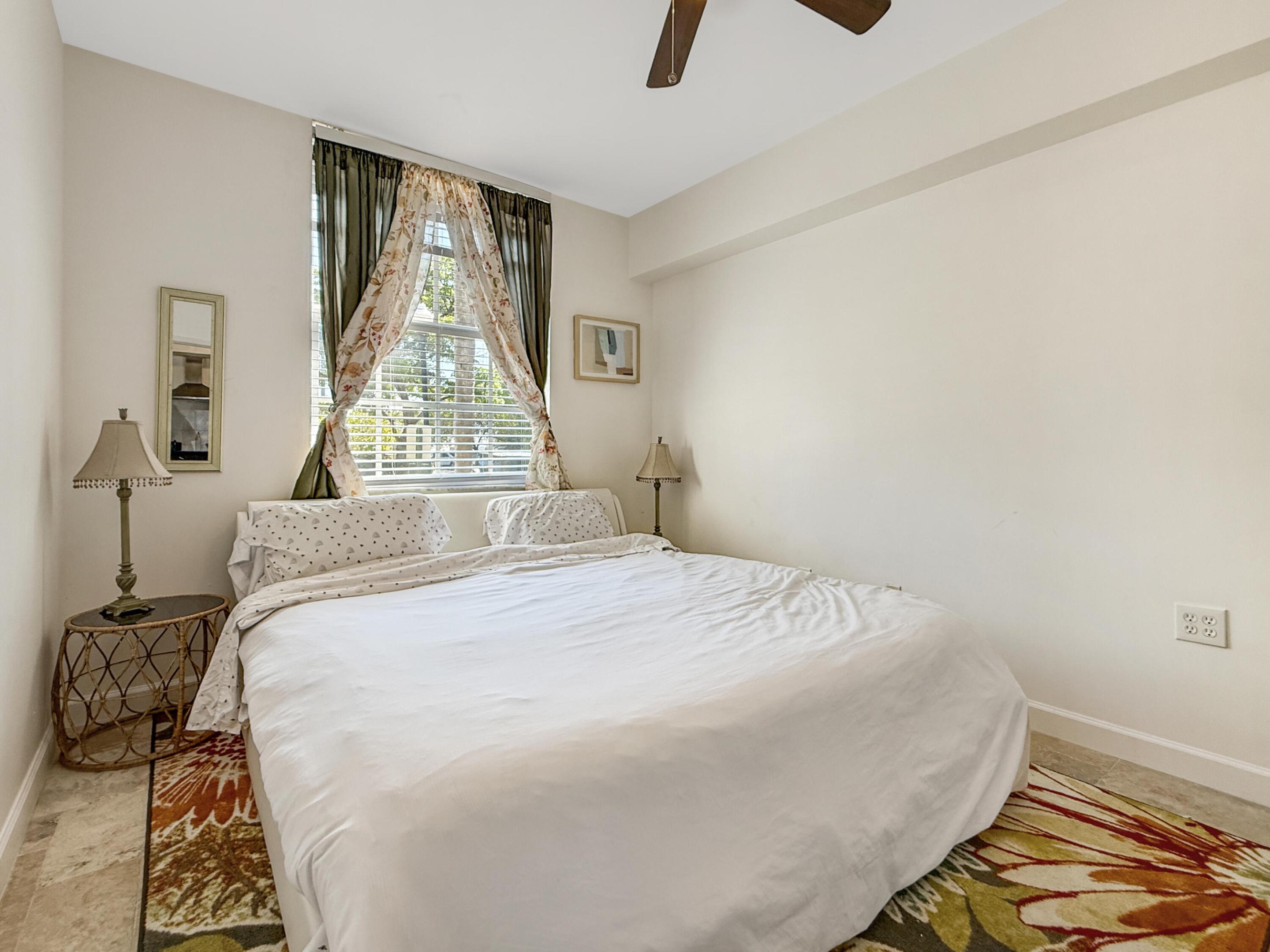 1900 Van Buren Street 118B