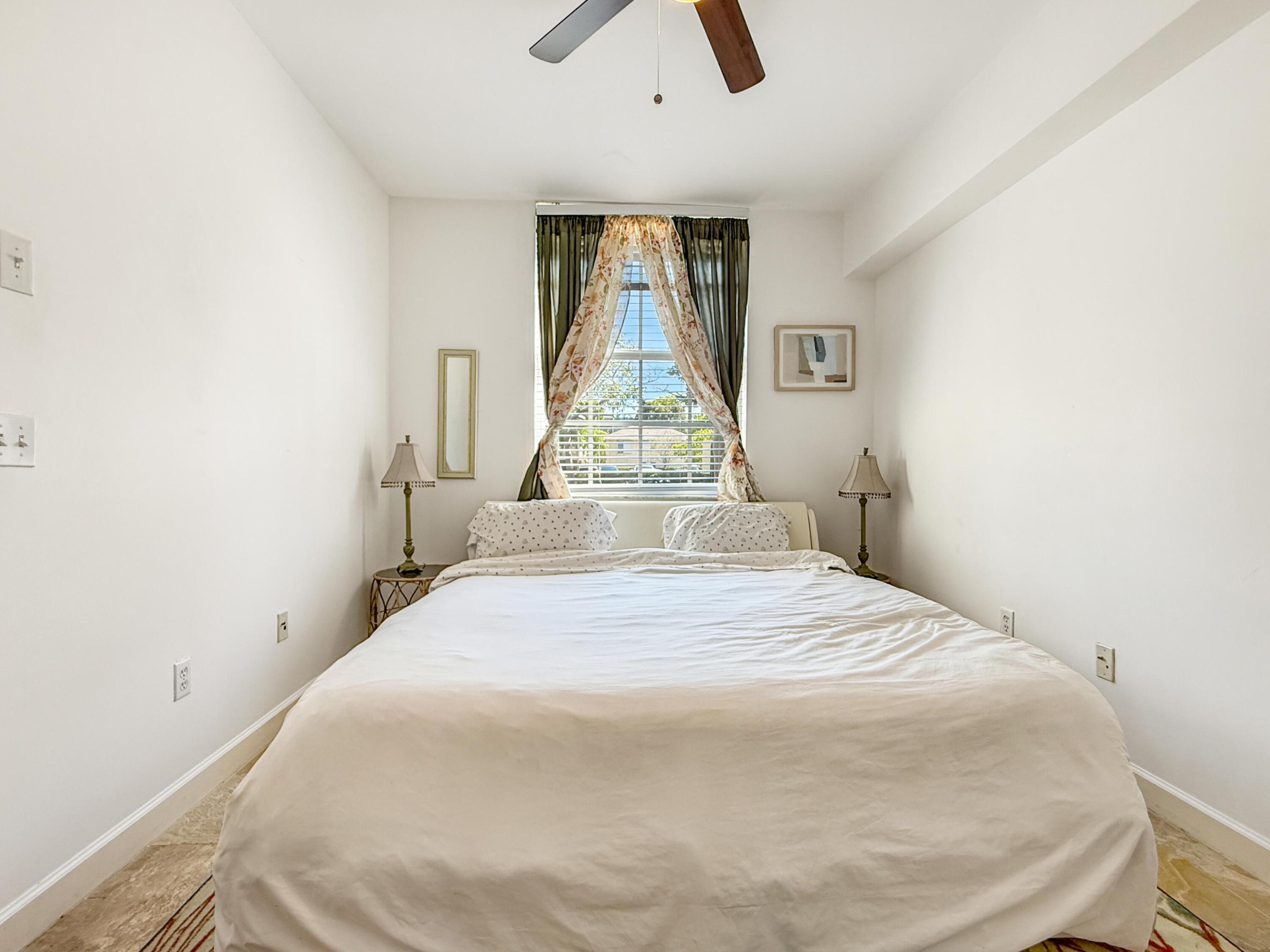 1900 Van Buren Street 118B