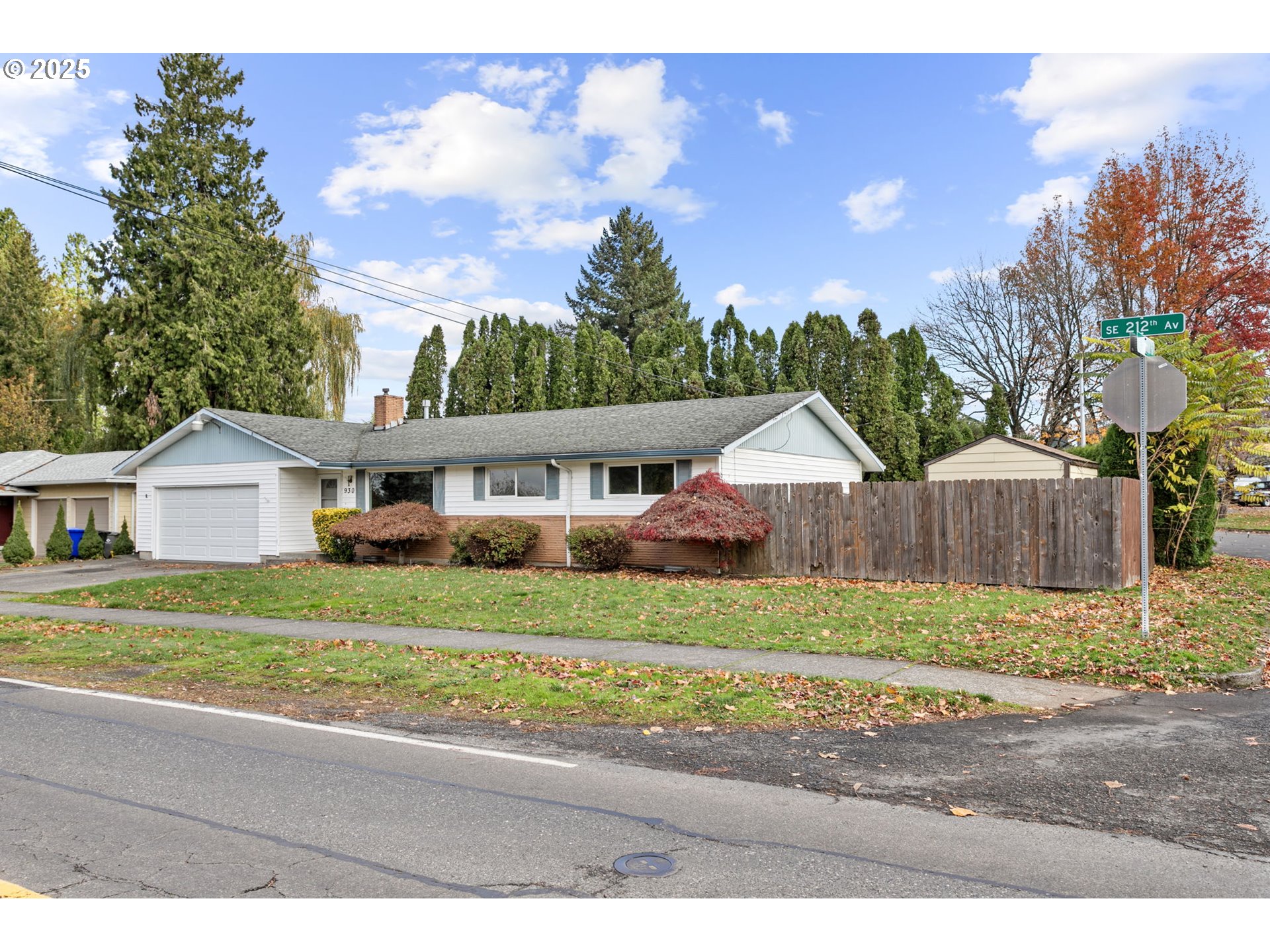 930 SE 212TH AVE