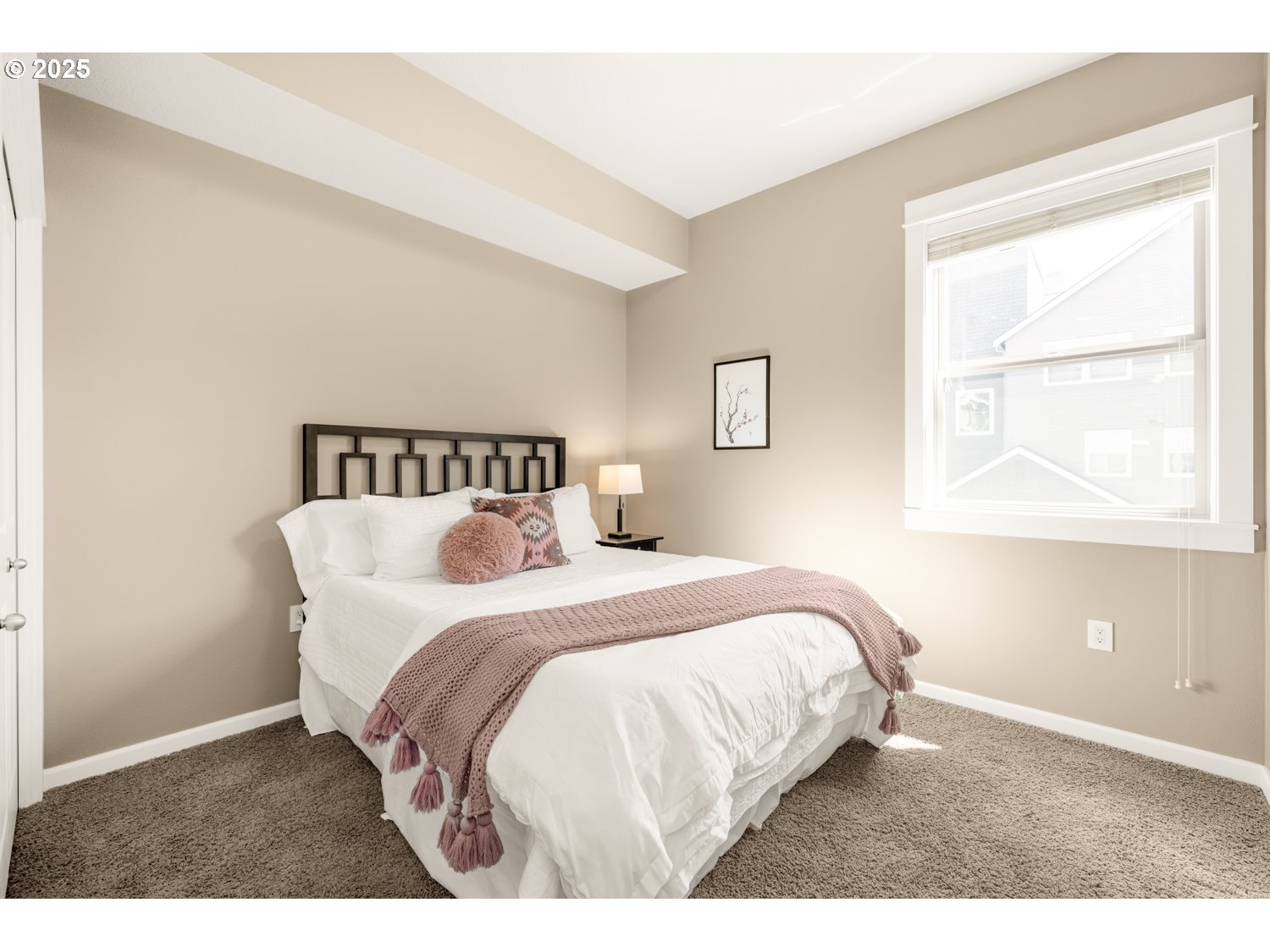 11709 SE CRESTED EAGLE LN E5, Happy Valley Unit: E5