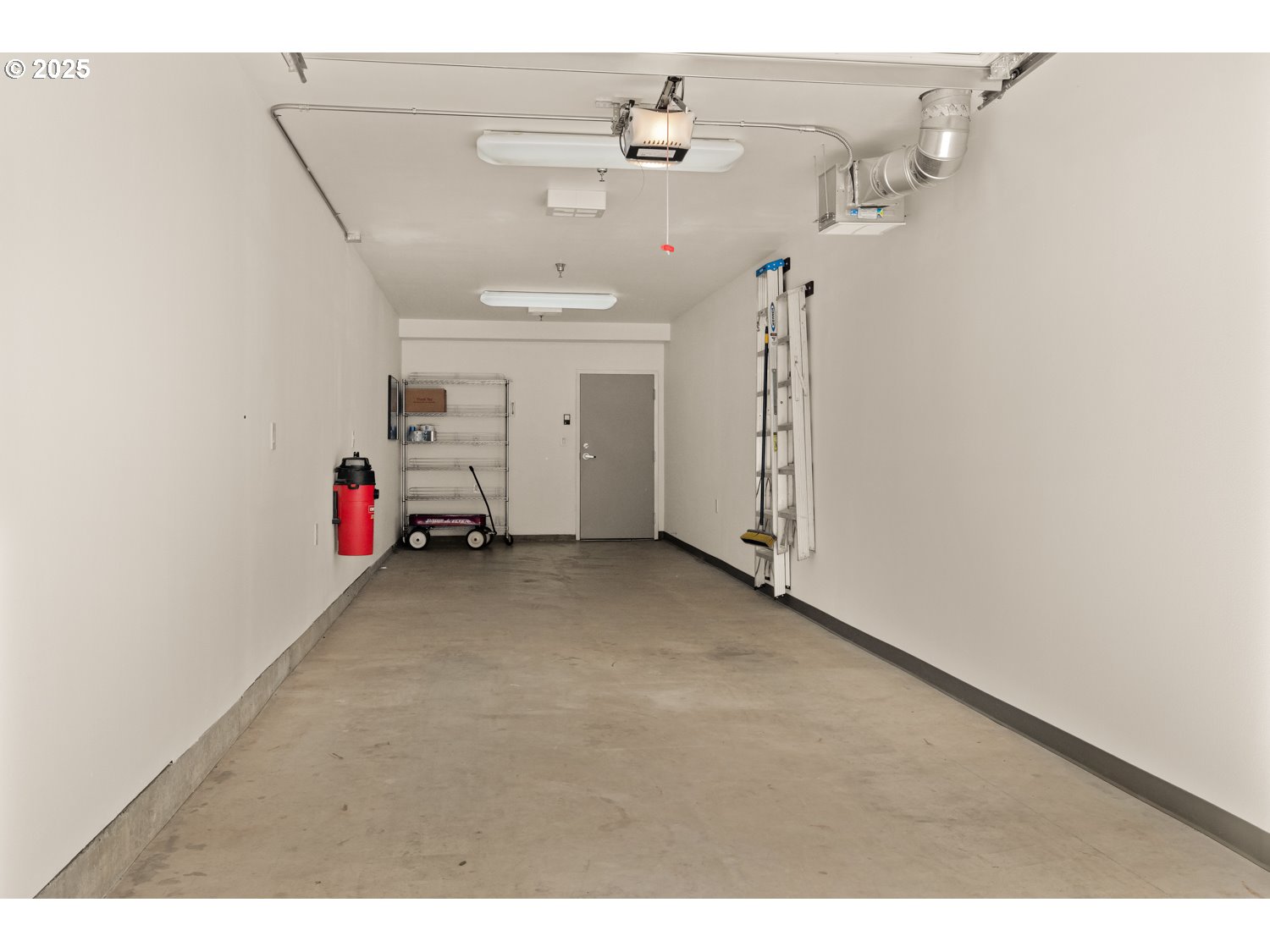 11709 SE CRESTED EAGLE LN E5, Happy Valley Unit: E5