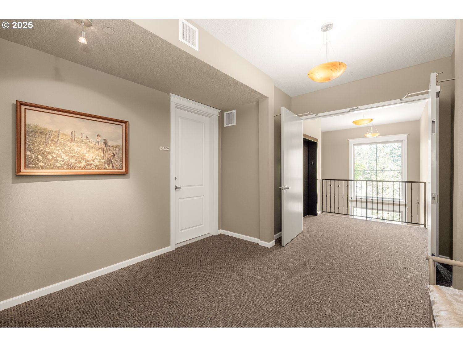 11709 SE CRESTED EAGLE LN E5, Happy Valley Unit: E5